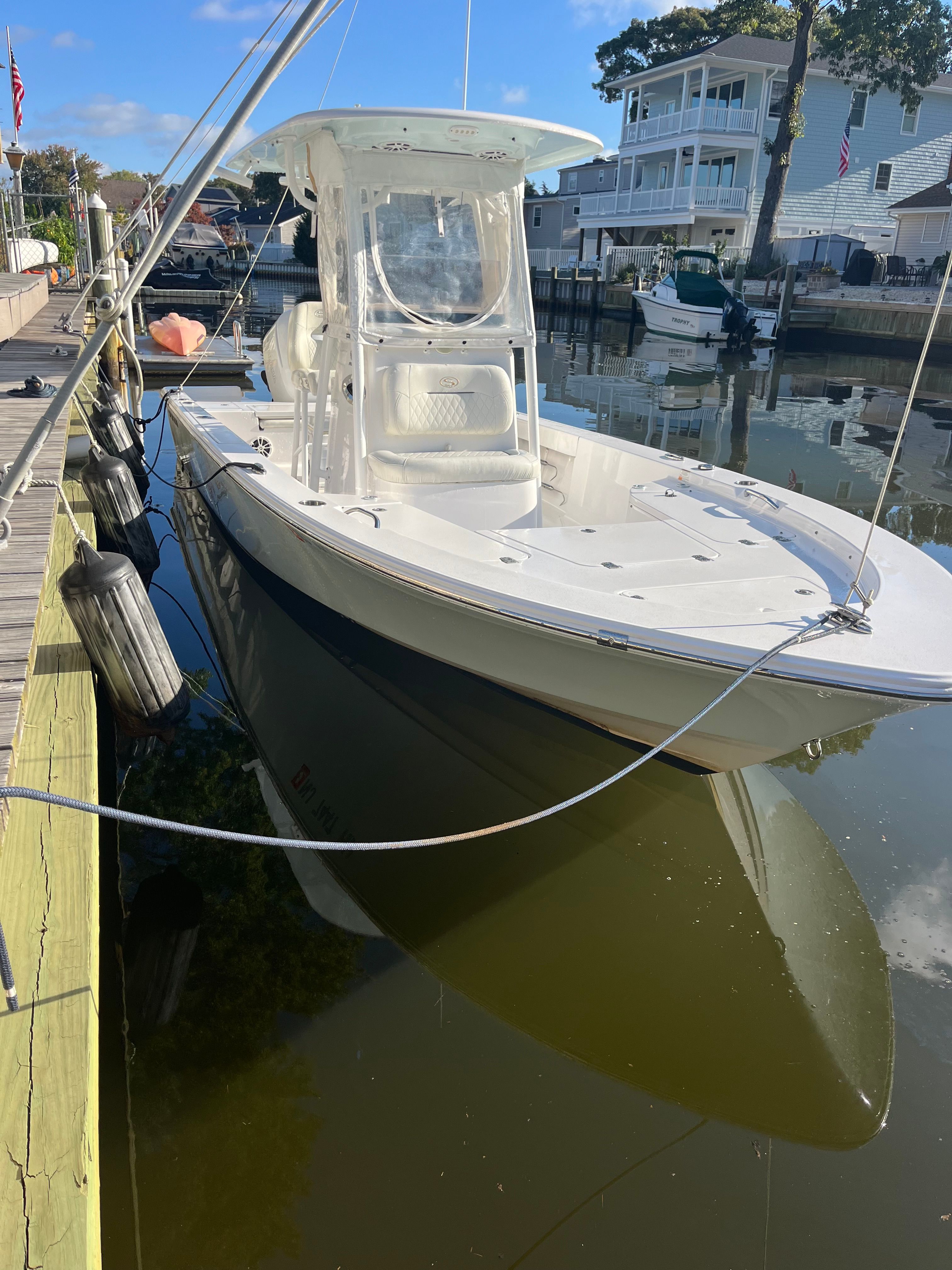 2018 Sportsman Masters 247 Bay Boat - 3