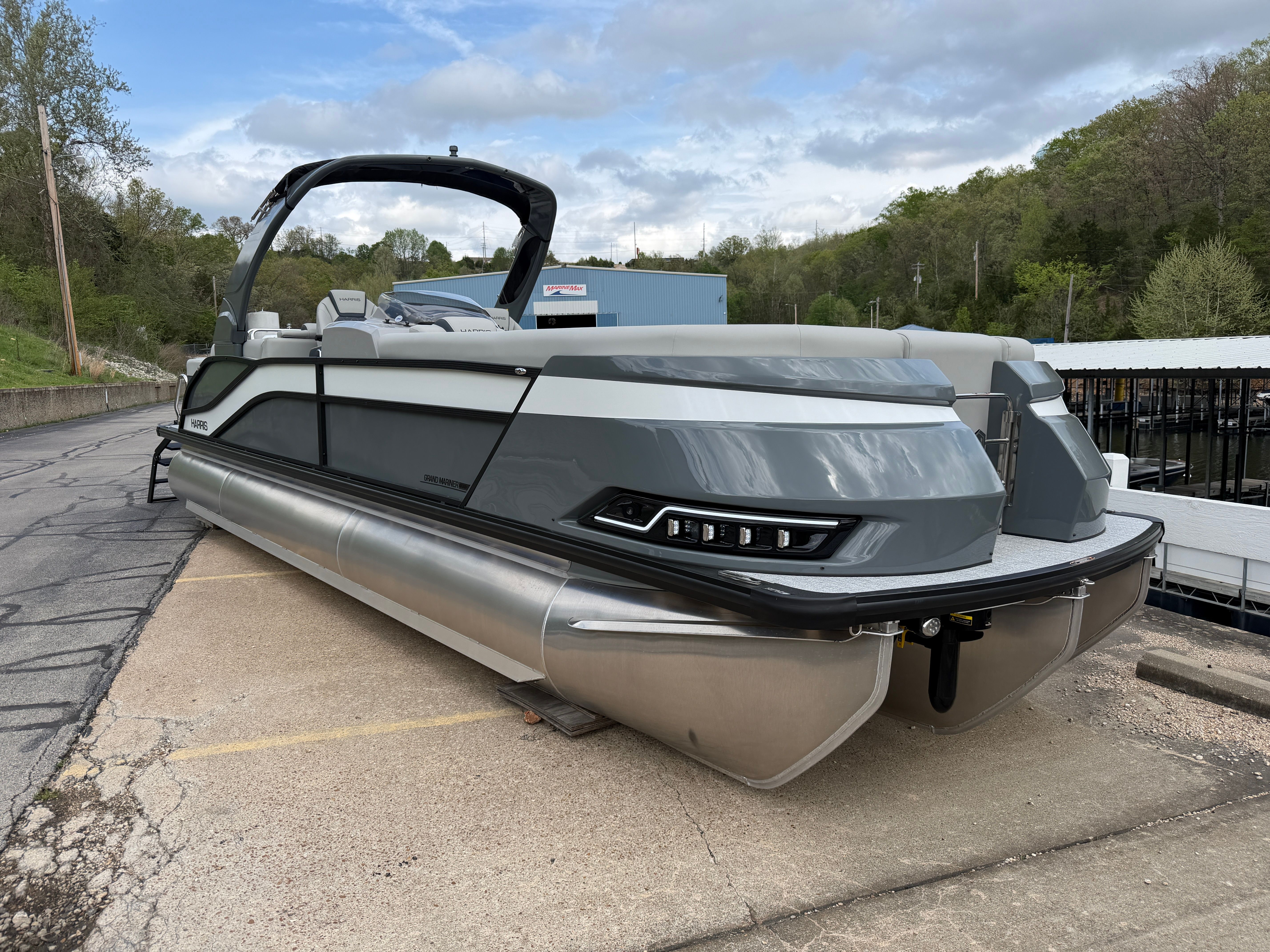 2026 Harris Grand Mariner 270
