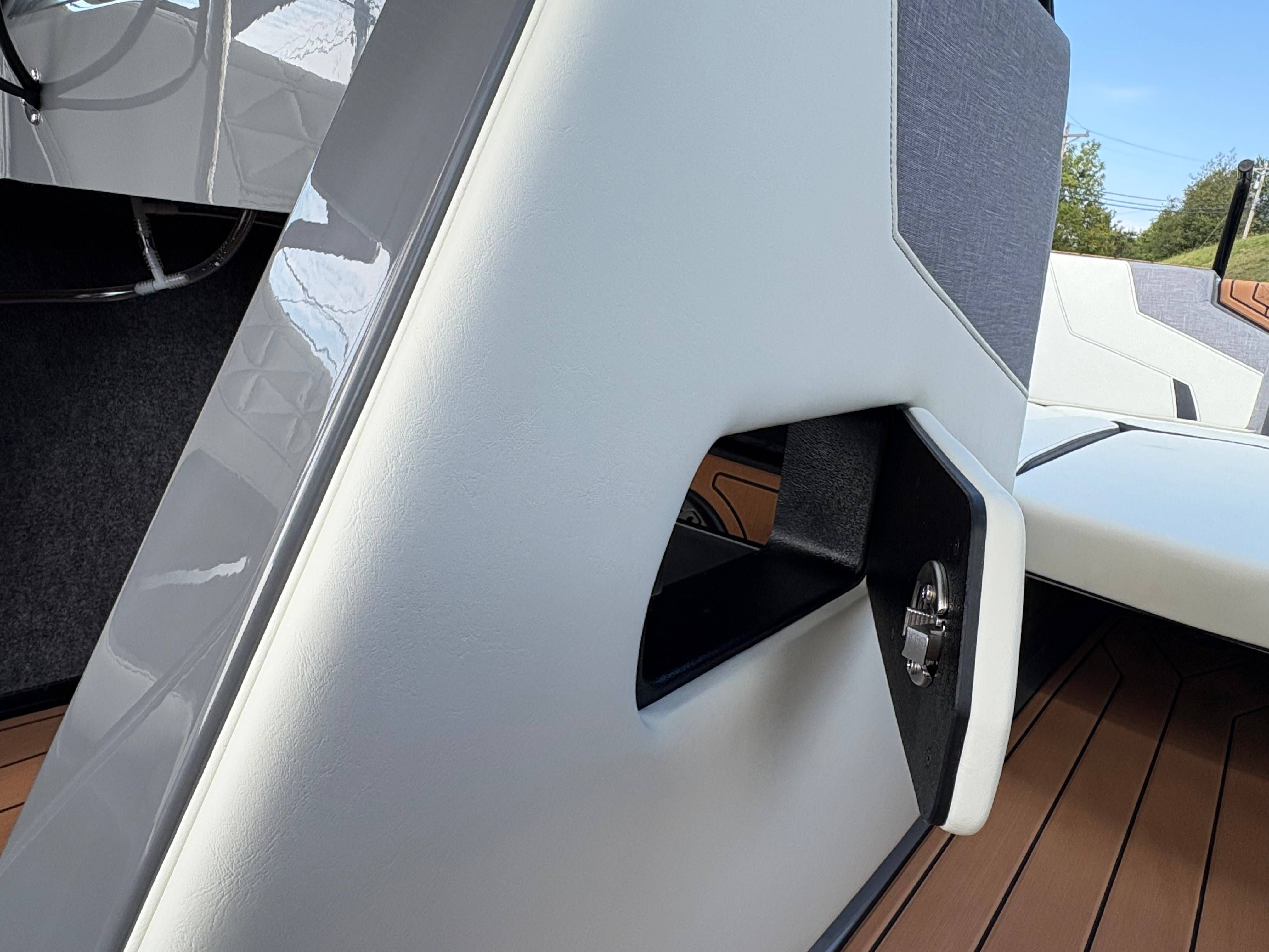 2026 Nautique GS24 - 24