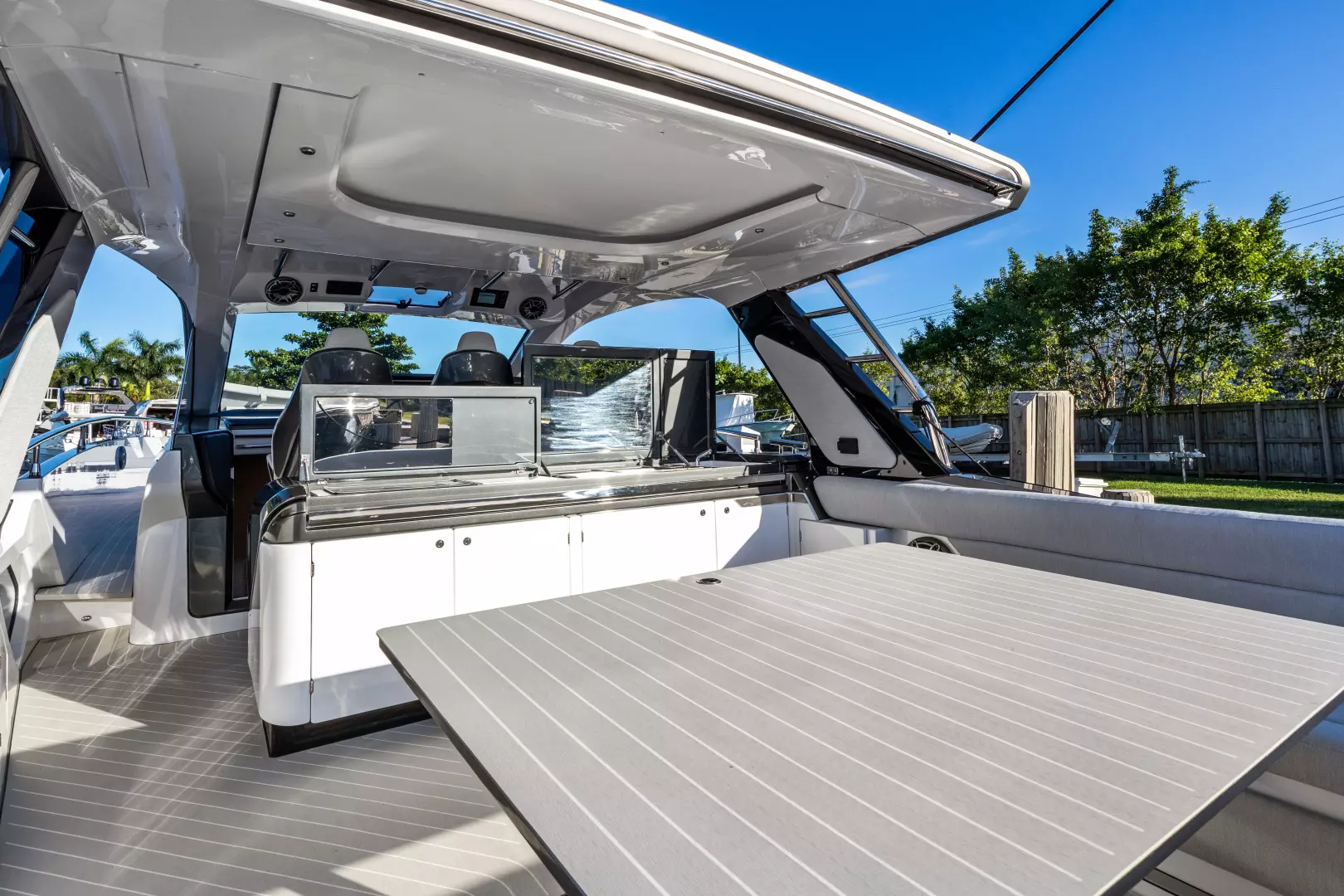 2022 Azimut Azimut Verde 47 - Image 18