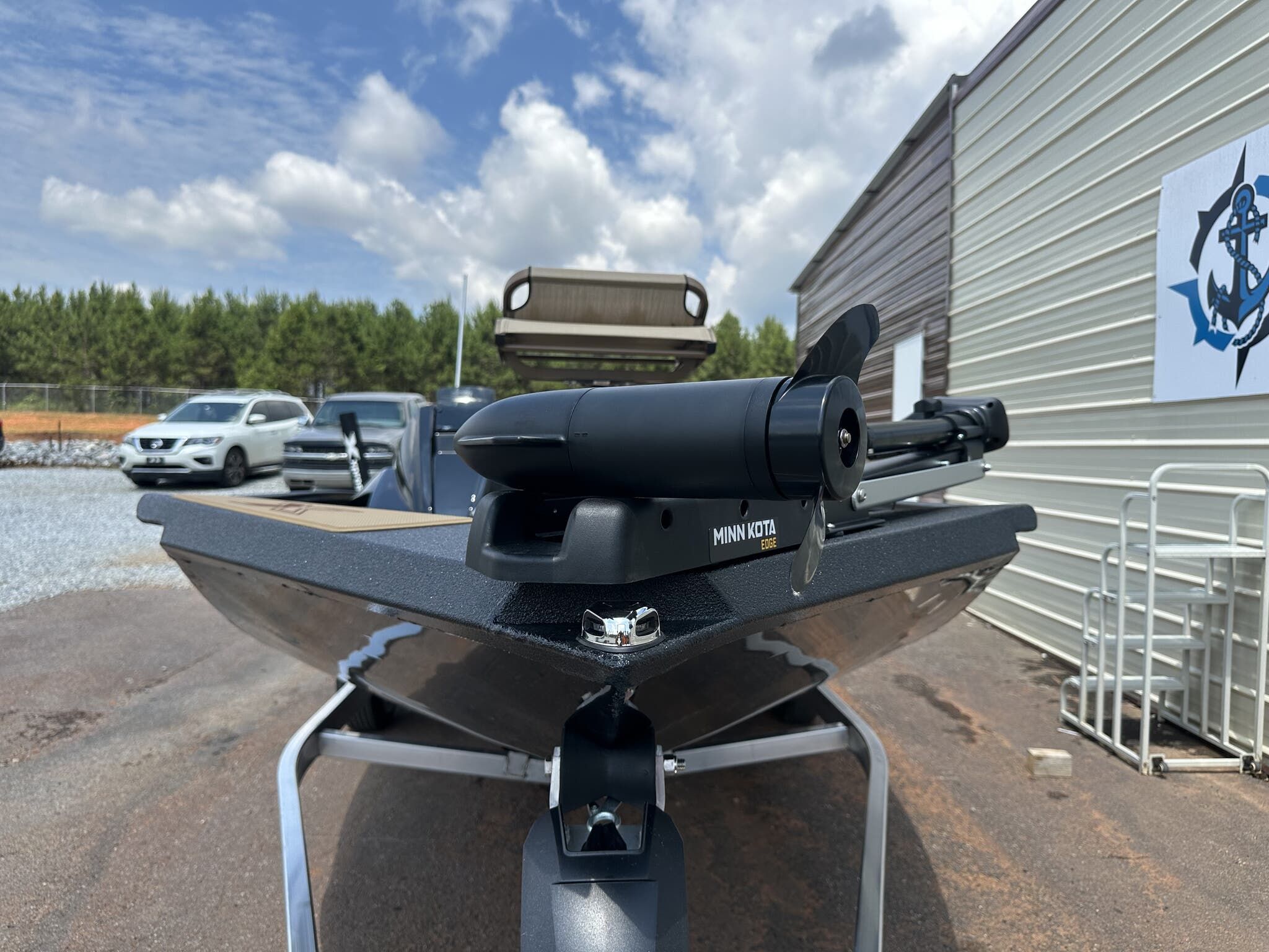 2027 Xpress H18 Bass - 2