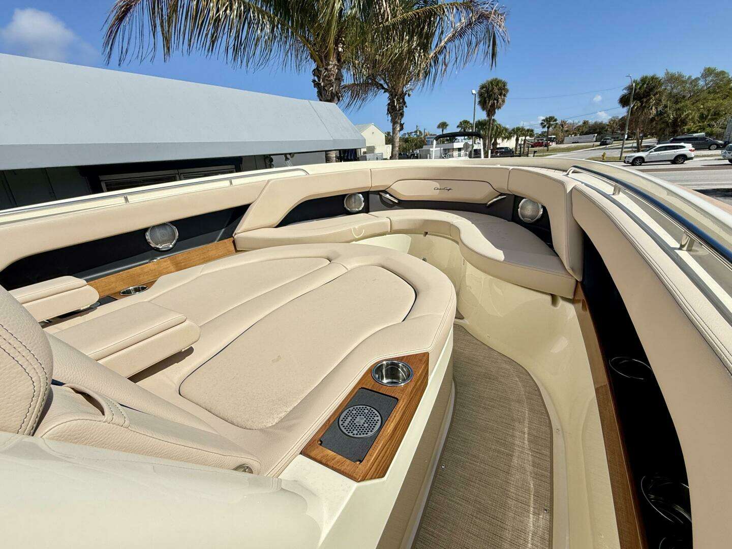2026 Chris-Craft 31 Catalina - Image 11