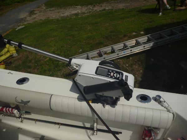 2017 Mako 234 Center Console - 16