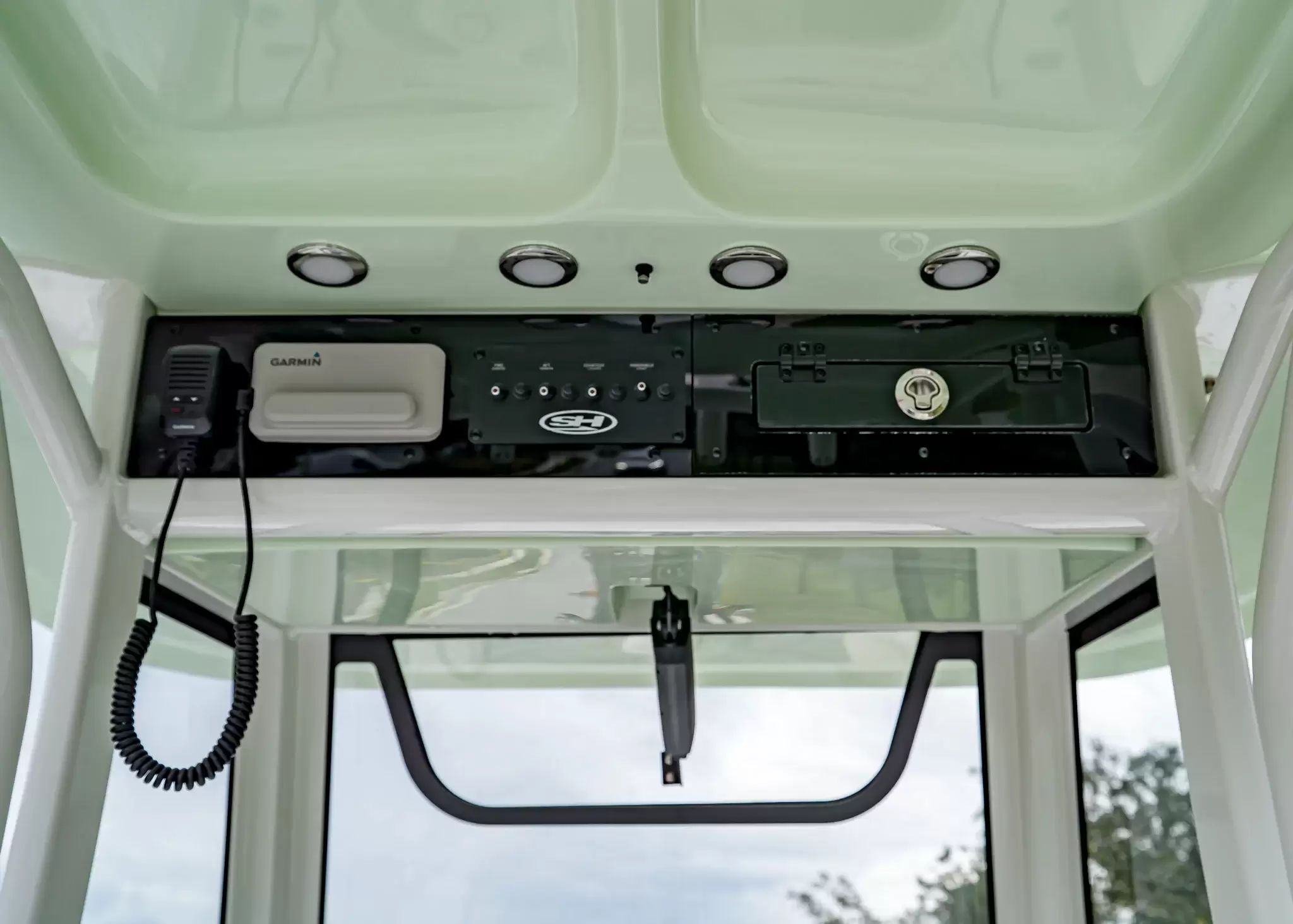 2027 Sea Hunt Ultra 255 SE - 17