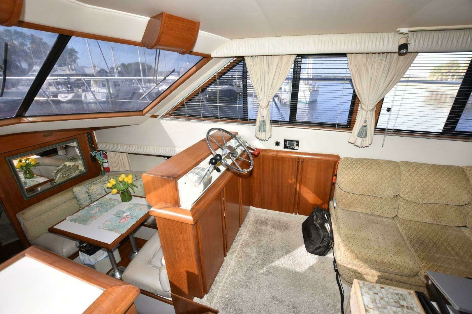 1990 Californian 45 Motoryacht - Image 6