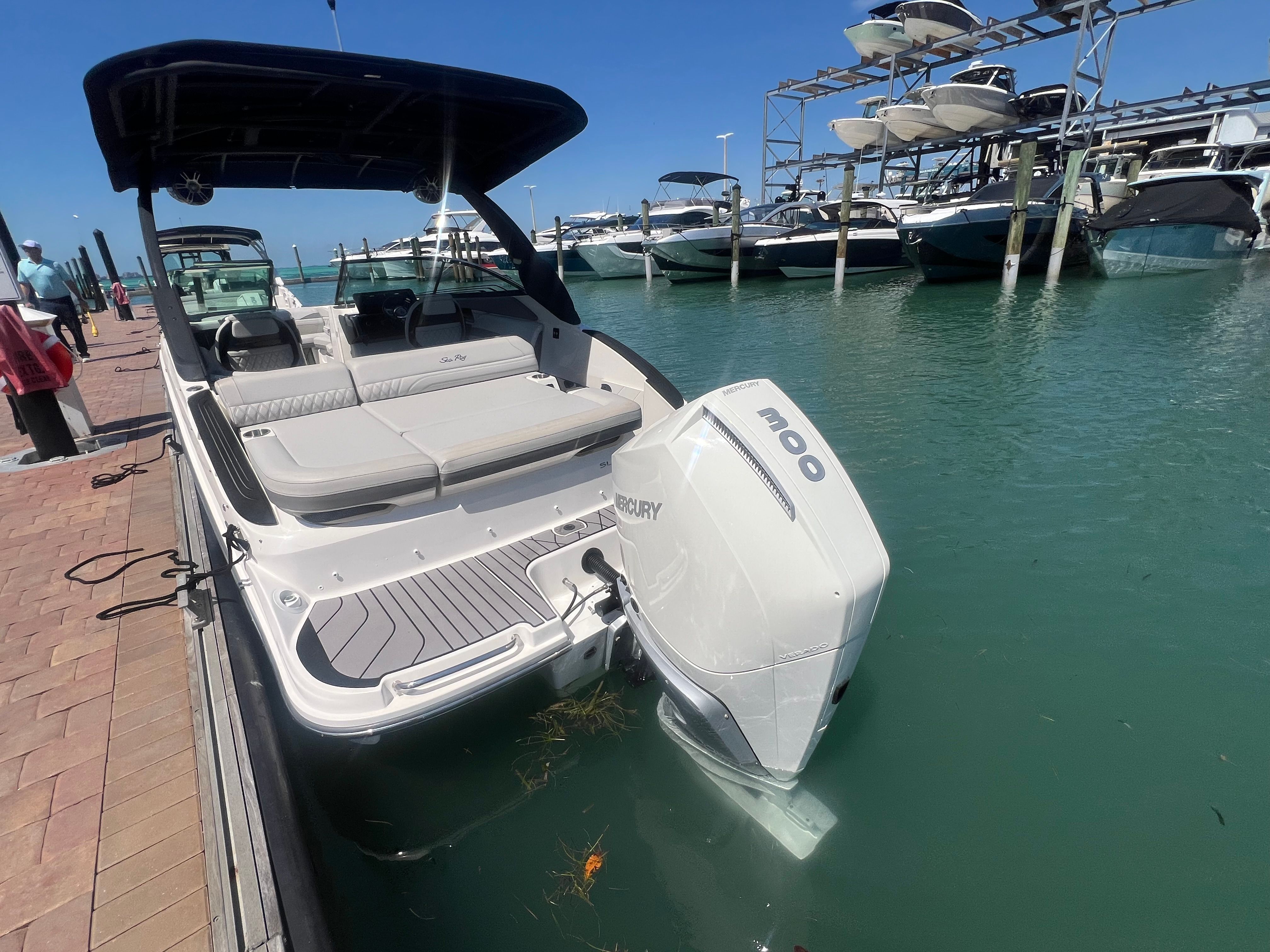 2023 Sea Ray SLX 260 Outboard - 46