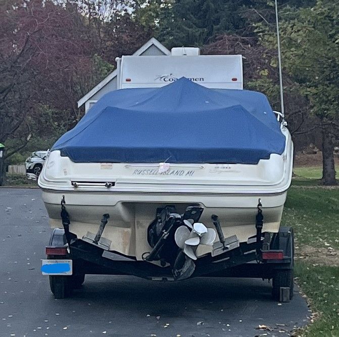 1999 Sea Ray 230 Overnighter - 36