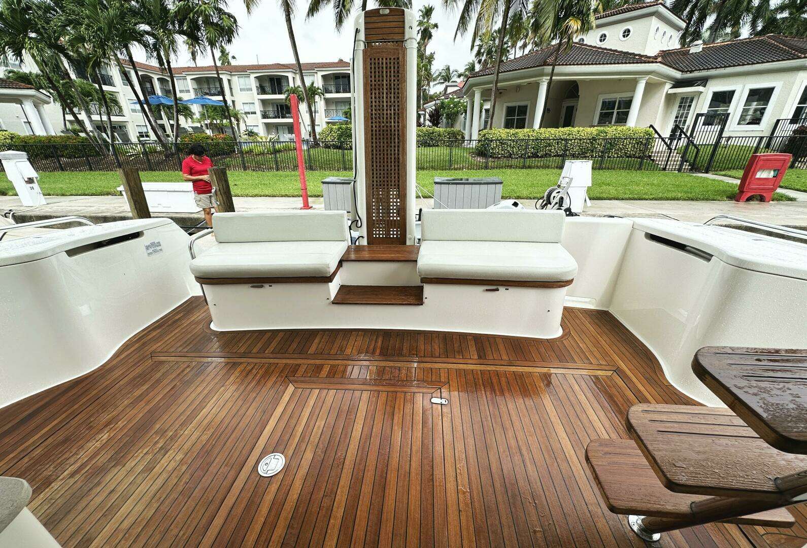 2014 Ferretti Yachts 530 - Image 3