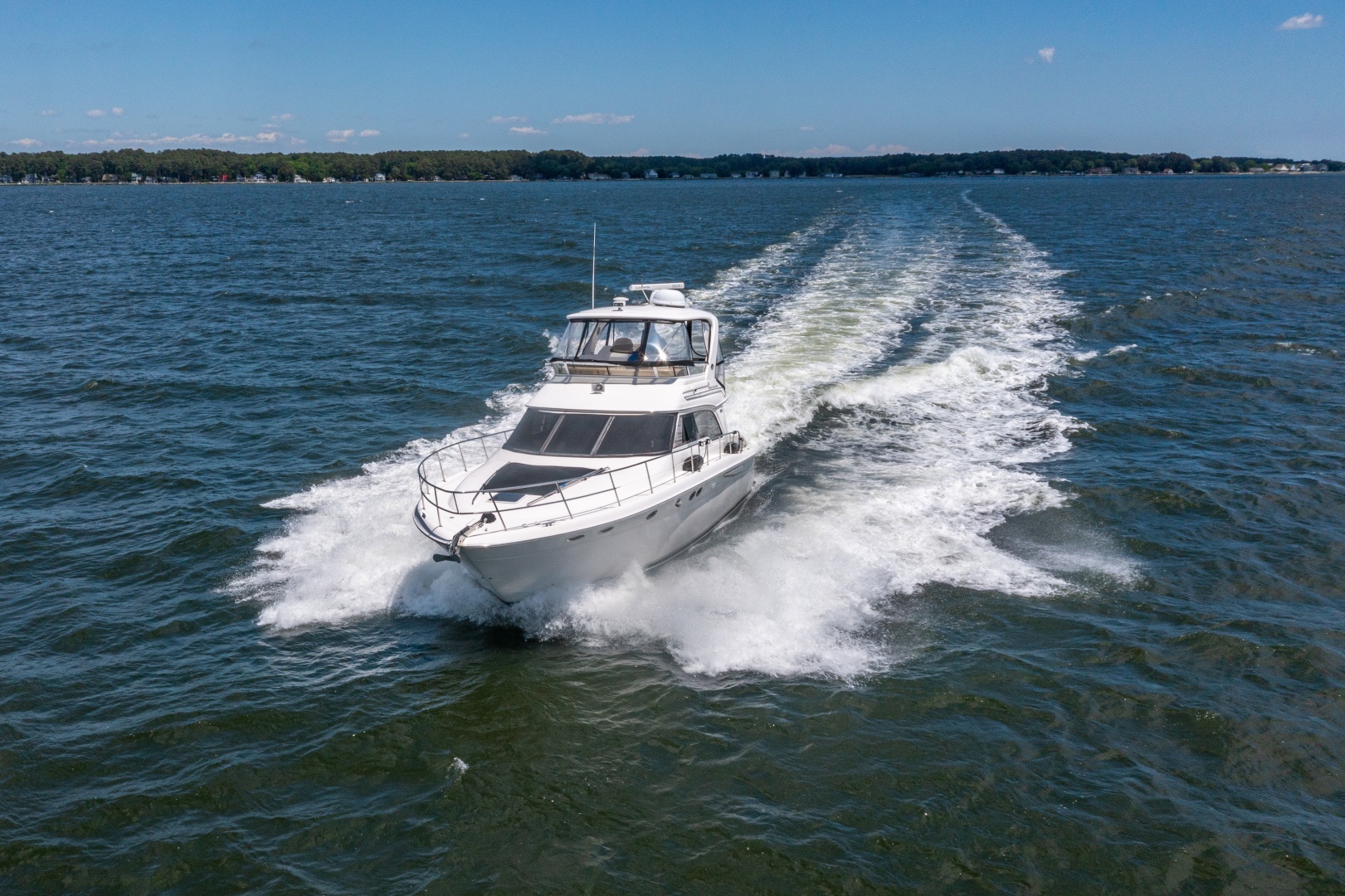 2004 Sea Ray 480 Sedan Bridge - Image 17