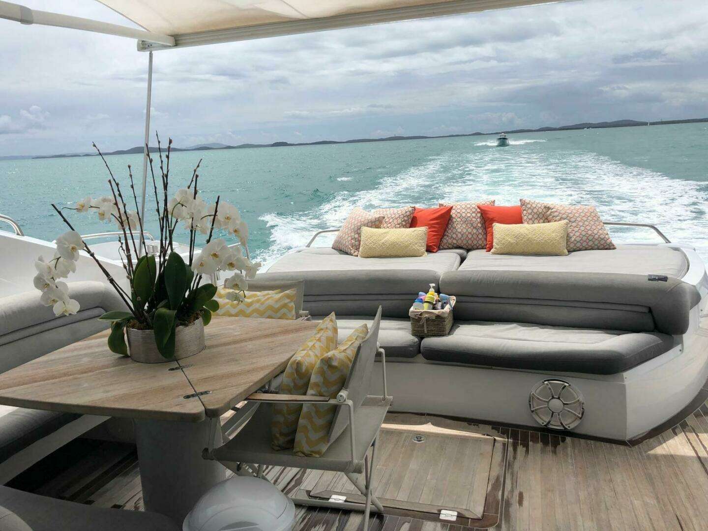 2006 Sunseeker Predator 82 - Image 9