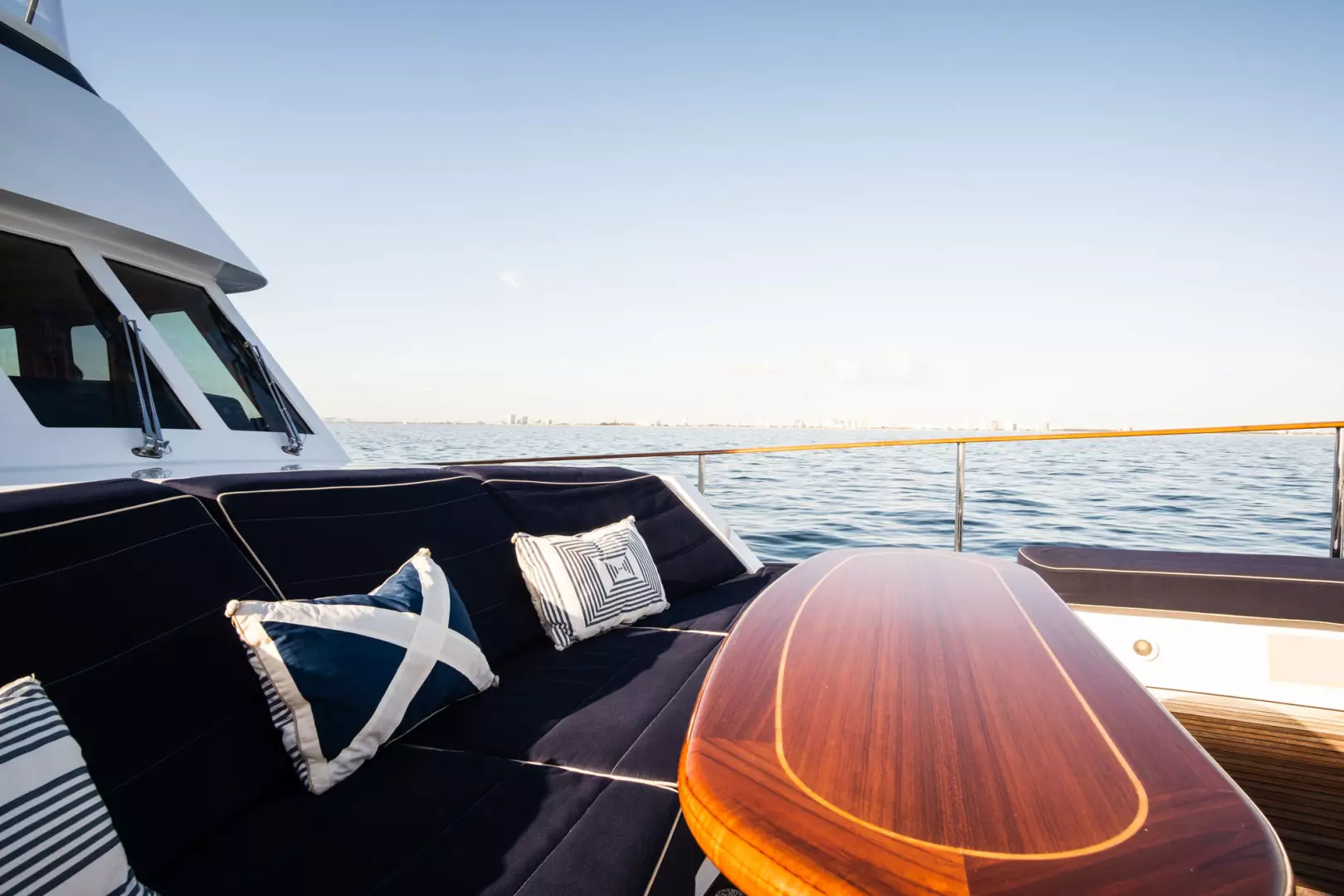 1999 Palmer Johnson Motor Yacht - Image 37