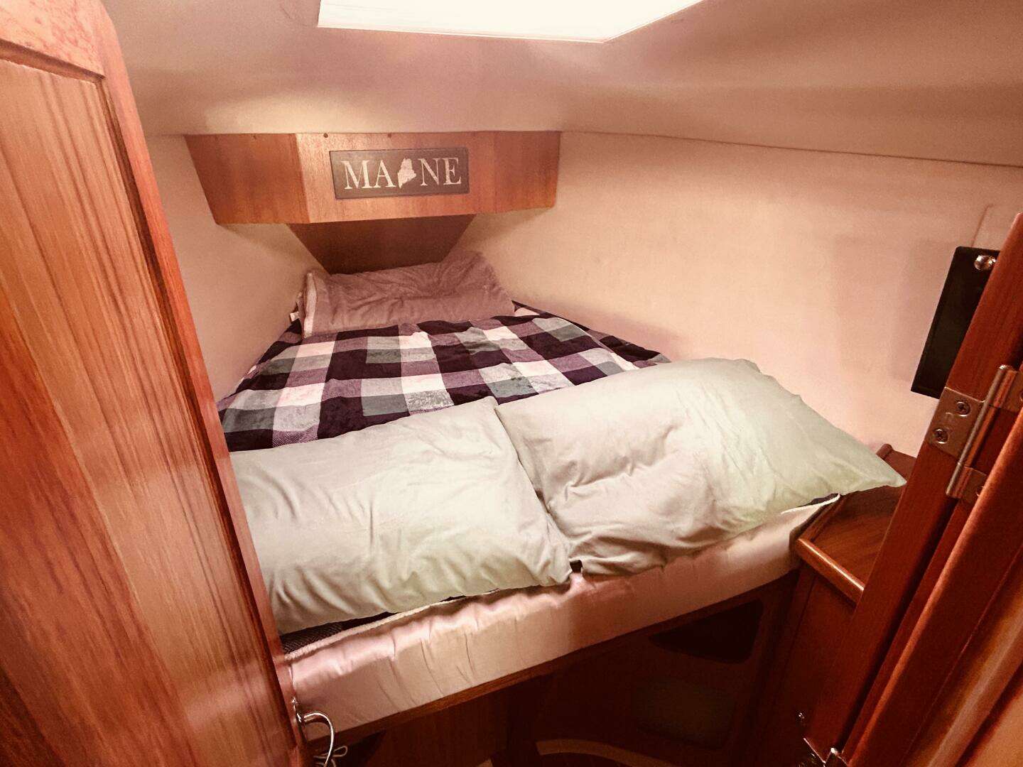 2003 Hunter 386 - Image 26