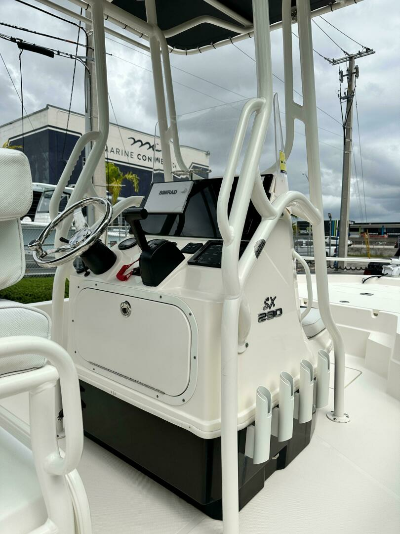 2018 Skeeter SX230 - Image 6