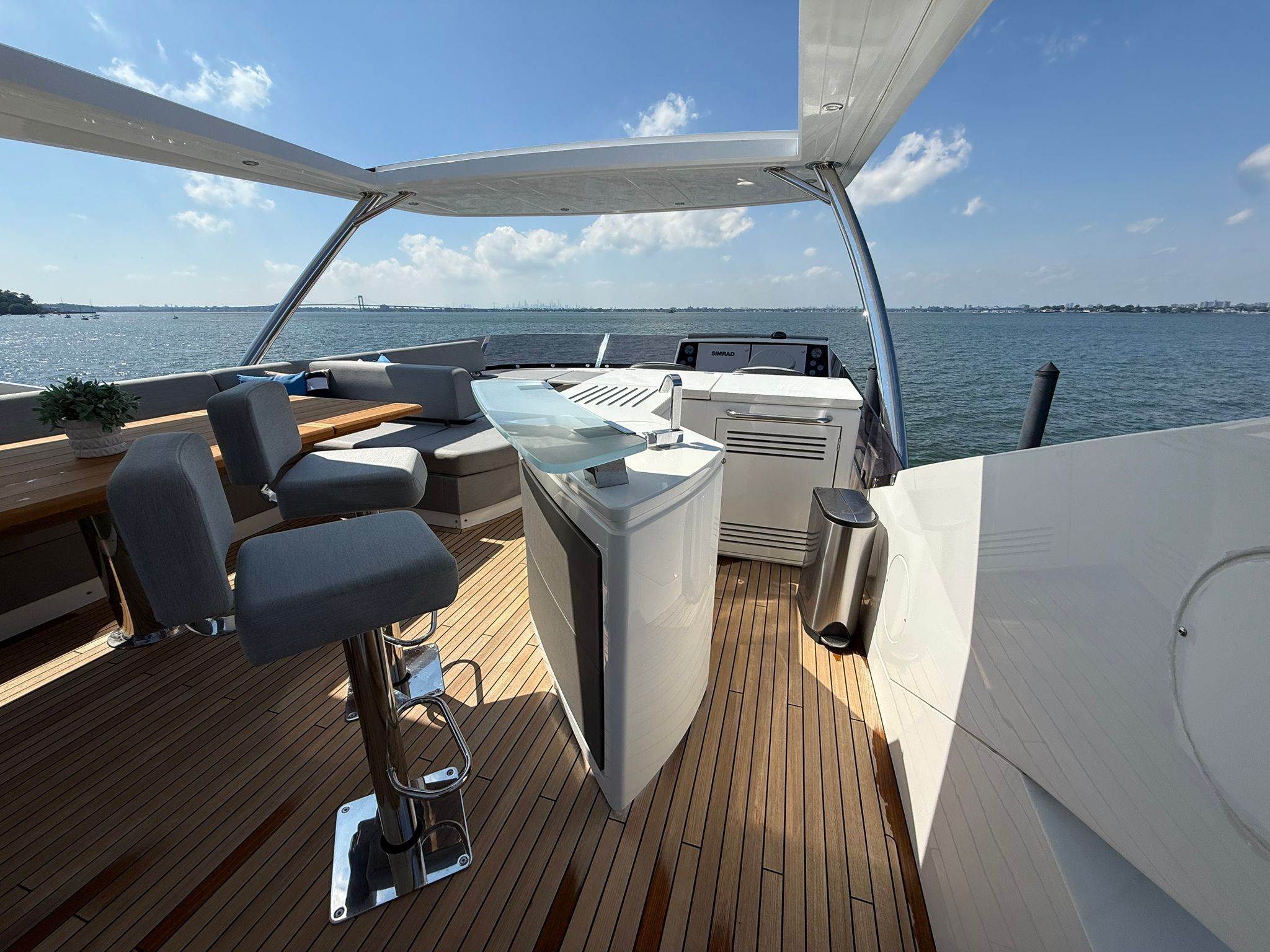 2021 Sunseeker 76 Yacht - 46