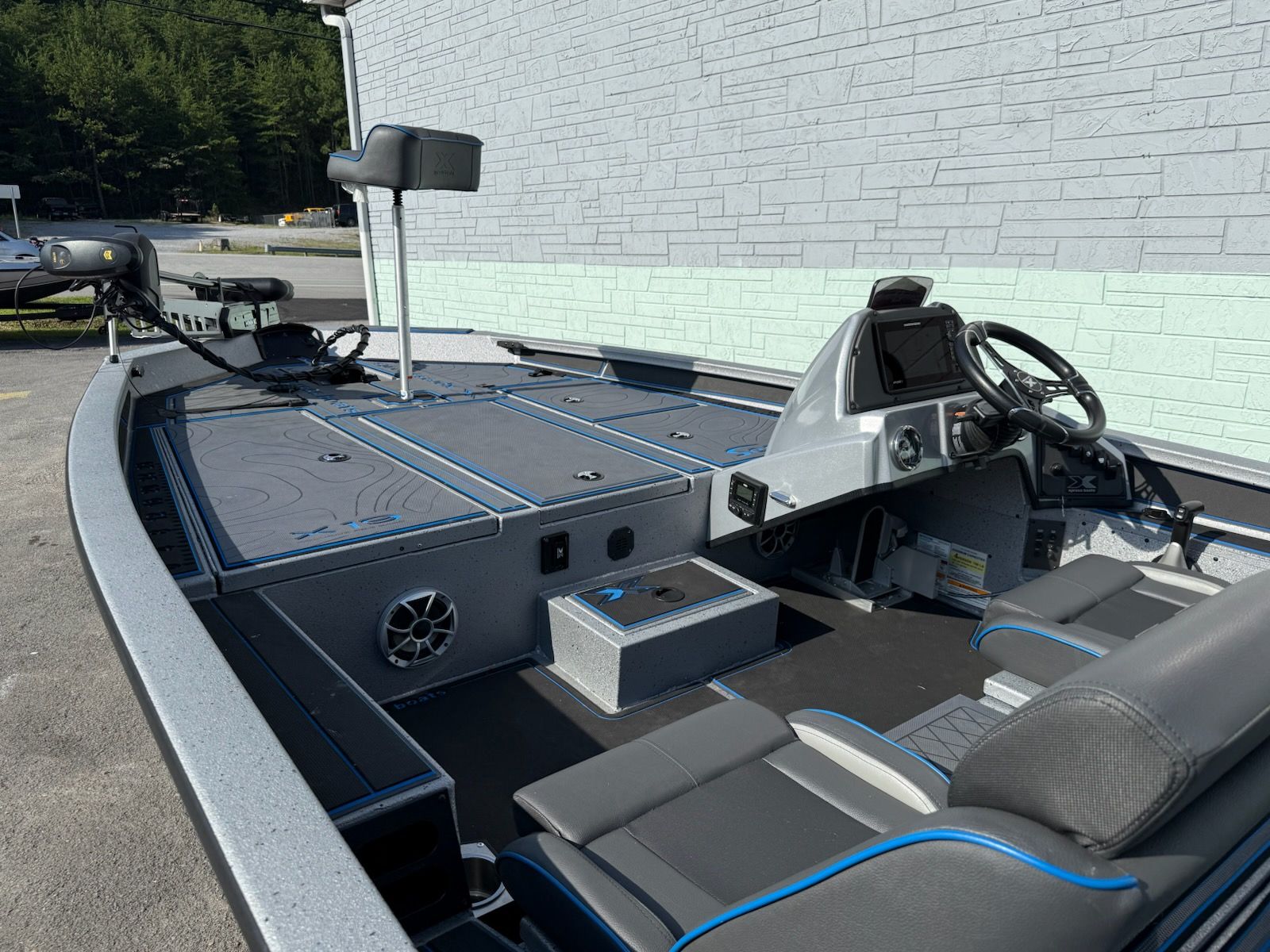 2026 Xpress X19 Pro - 11