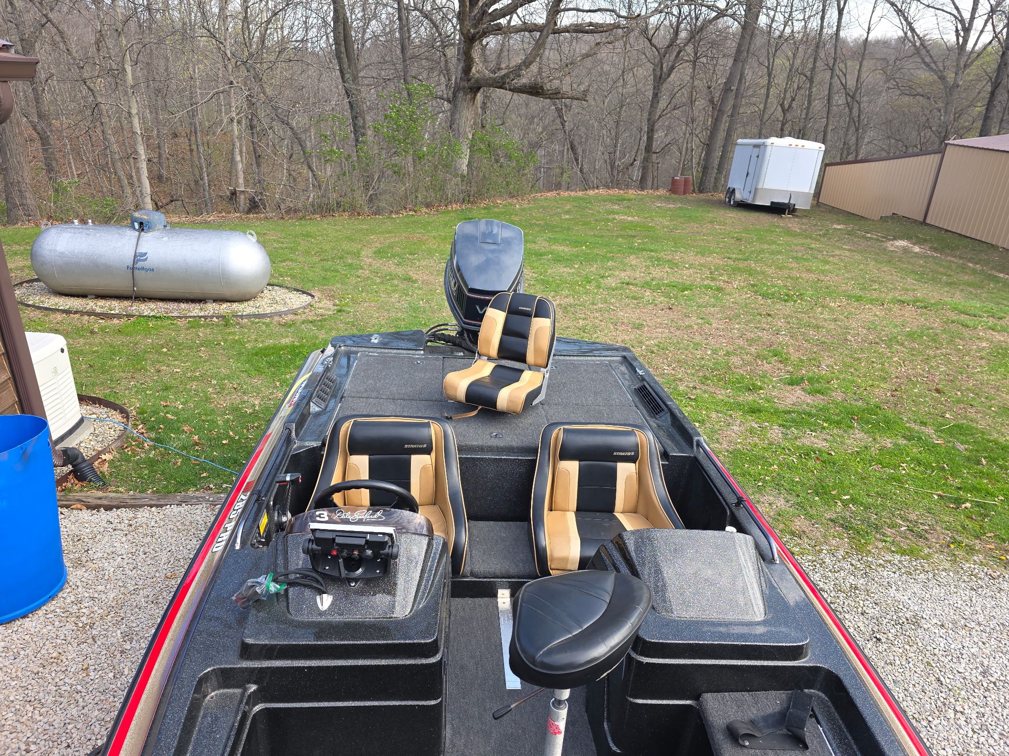 1989 Stratos 268 DC bass boat - 2