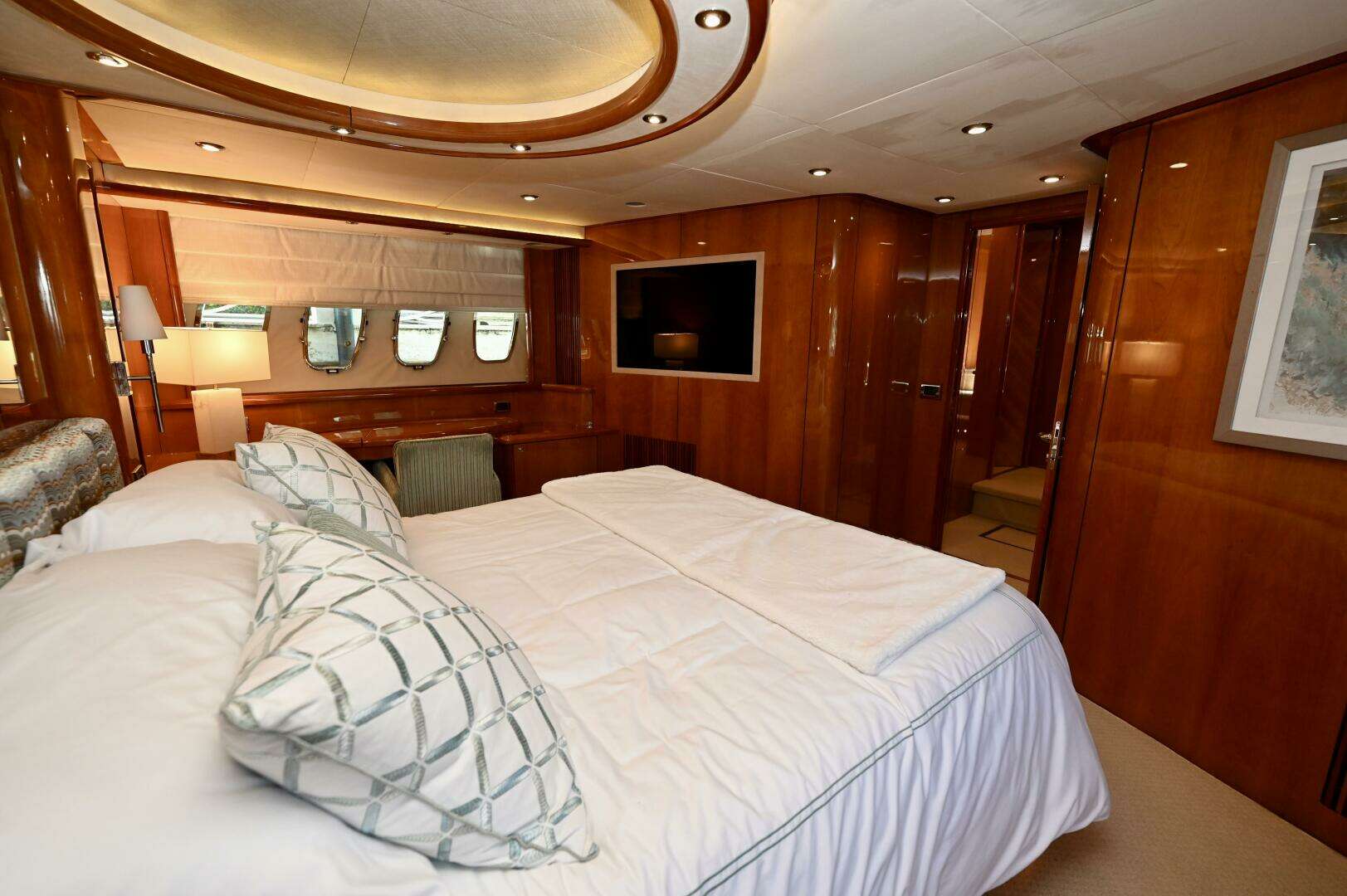 2005 Sunseeker Yacht - Image 43