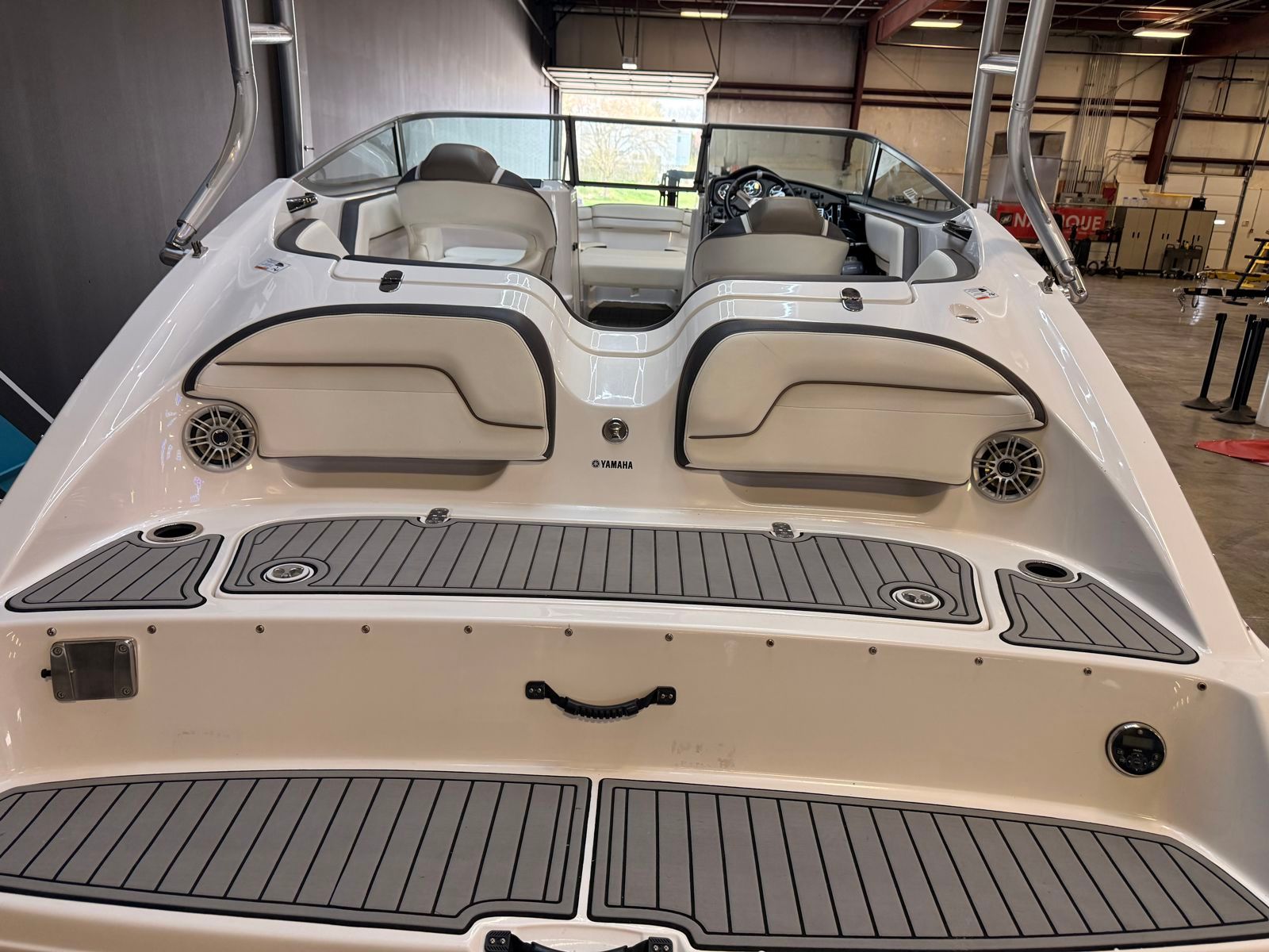 2016 Yamaha Boats 212 SS - 4