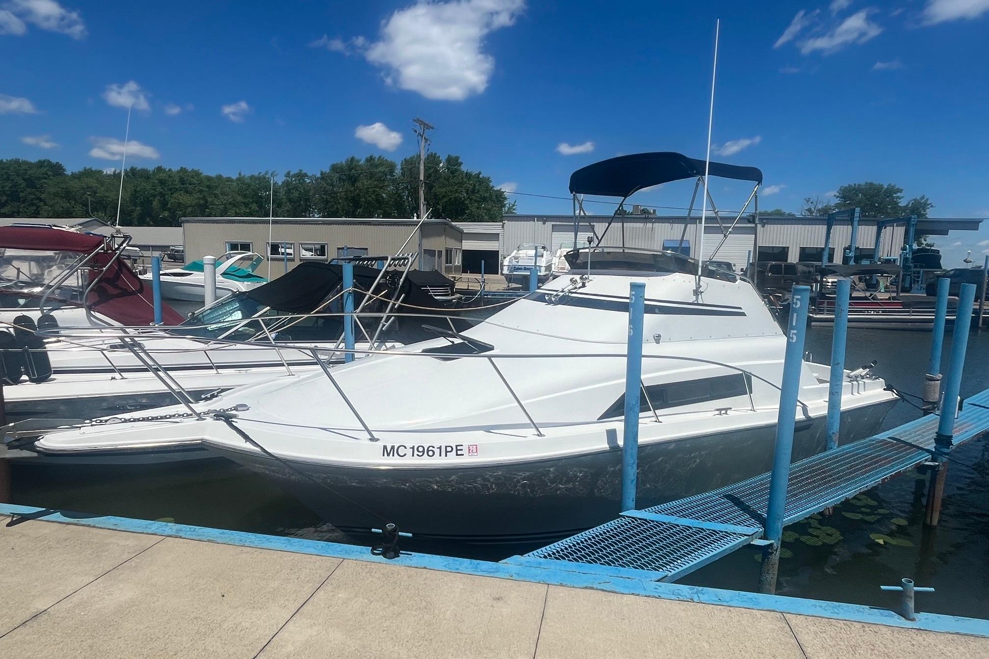 1988 Rare Seafox 29 Flybridge