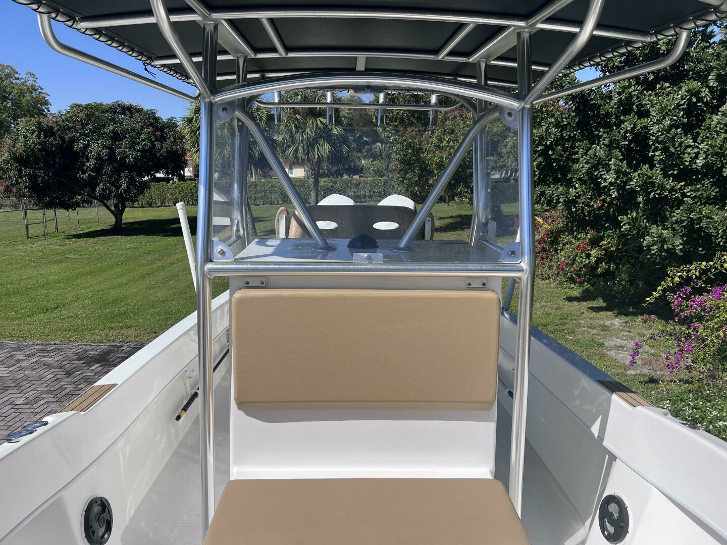 2022 Dusky 278 CENTER CONSOLE - Image 11