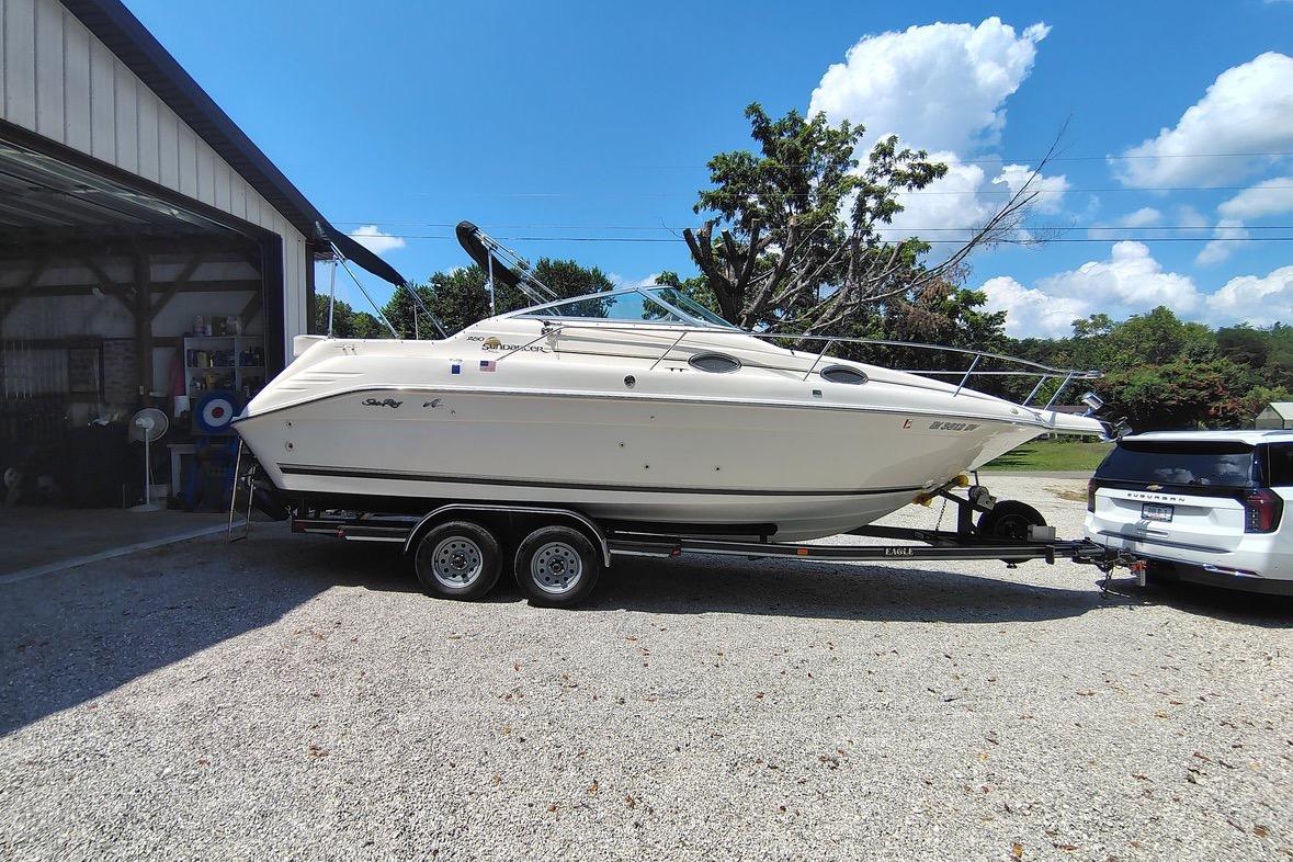 1995 Sea Ray 250 Sundancer