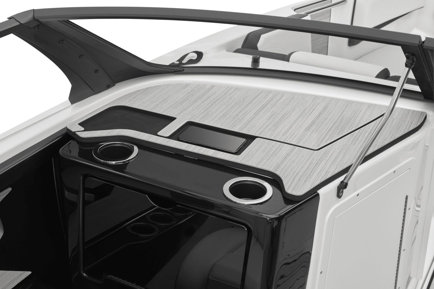 The image shows the cockpit of a Yamaha 222SD boat with modern controls and cup holders.