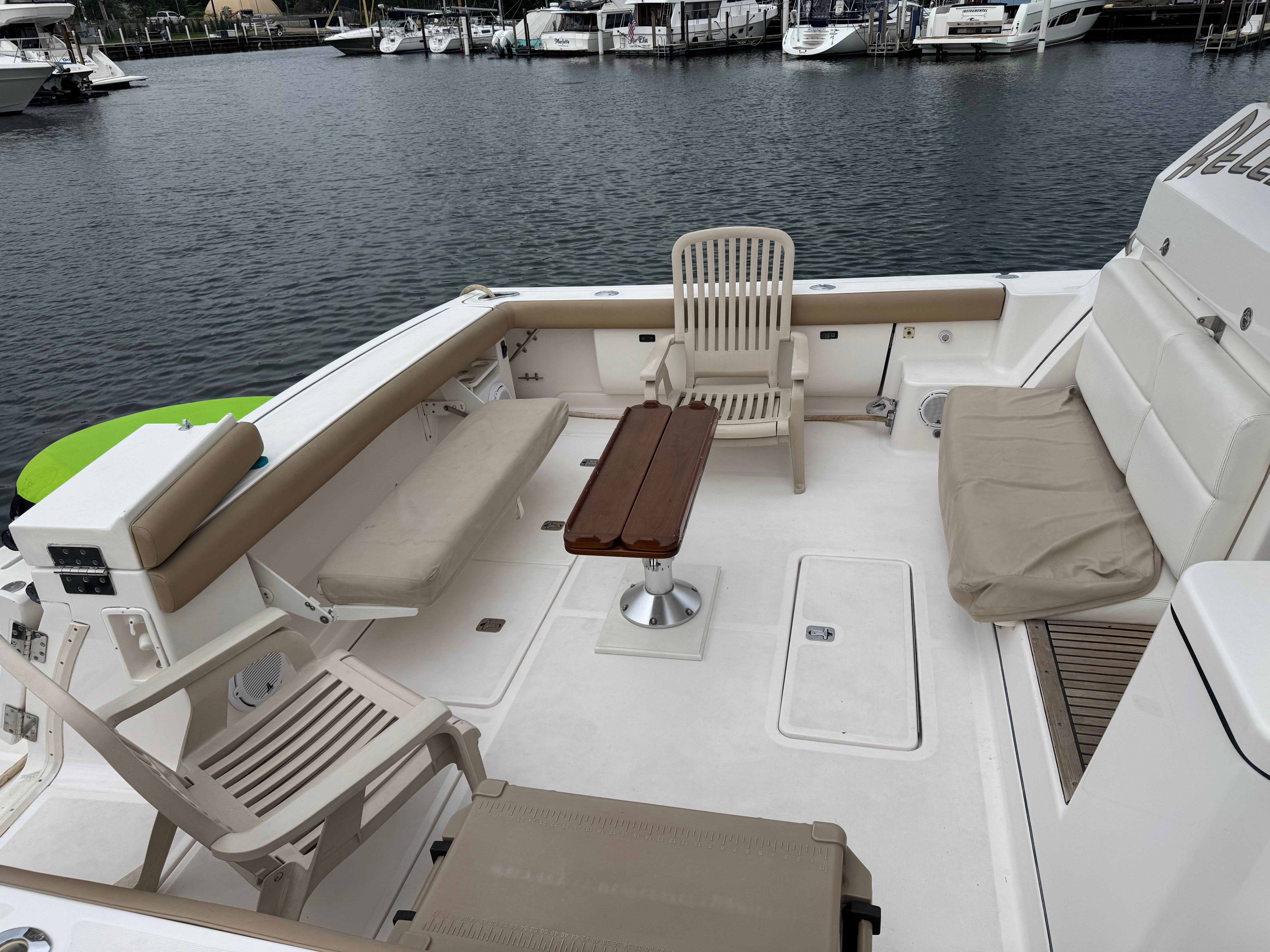 2003 Tiara Yachts 5000 Open - 10