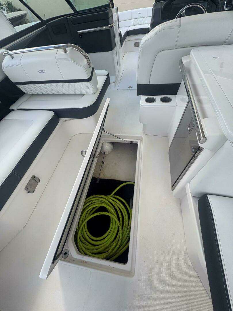2022 Regal 29 OBX - Image 11