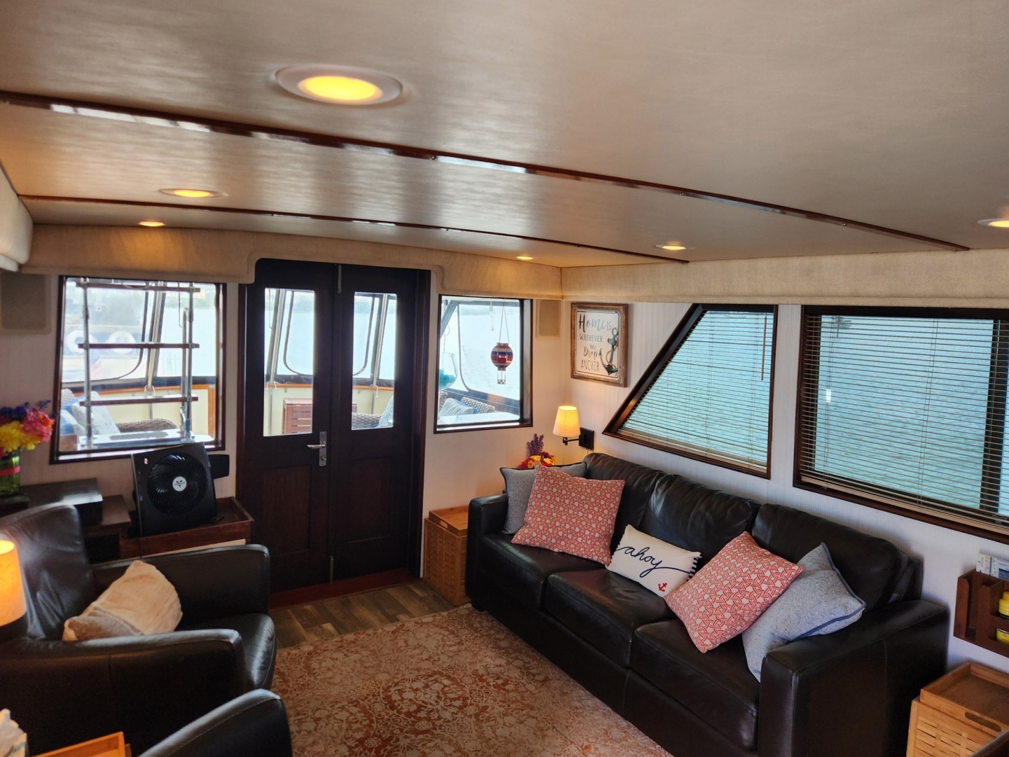 1978 Hatteras 53 Motor Yacht - Image 9