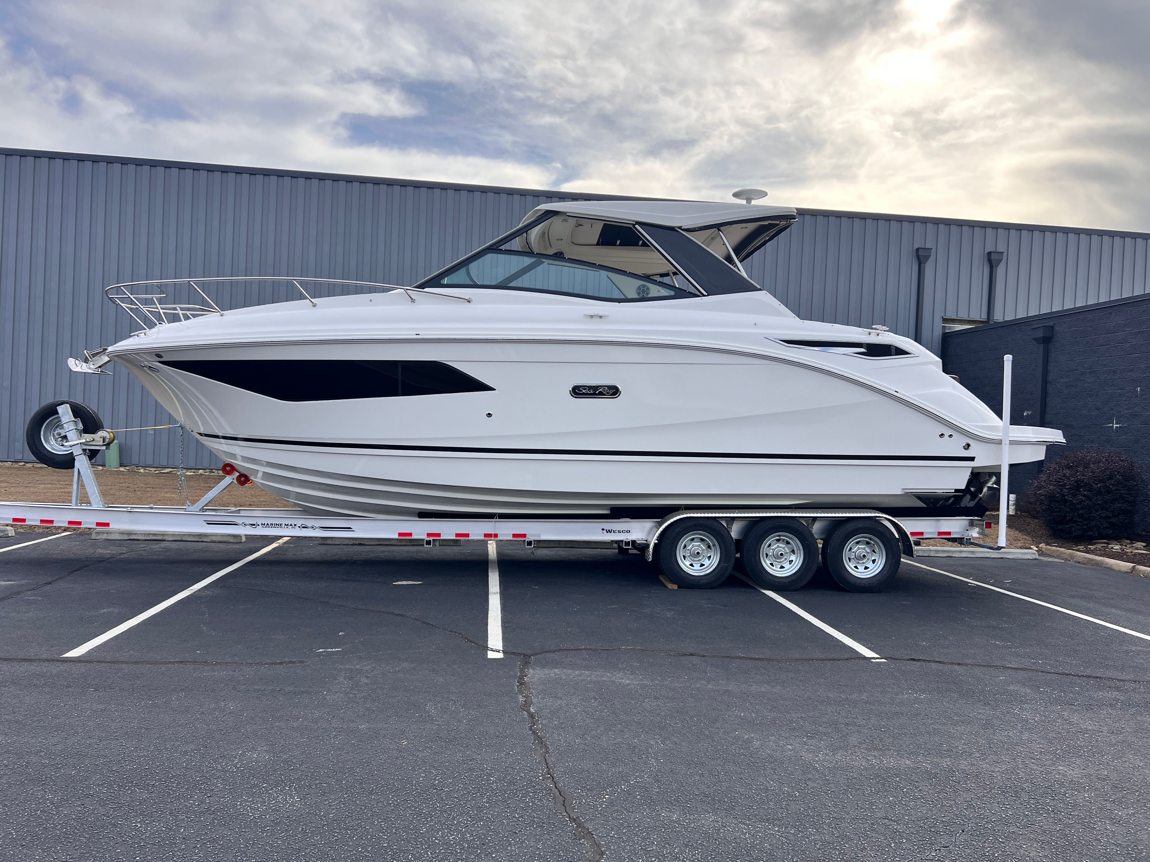 2026 Sea Ray Sundancer 320
