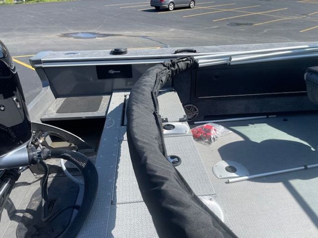 2026 G3 Angler V 1850 SF - 6