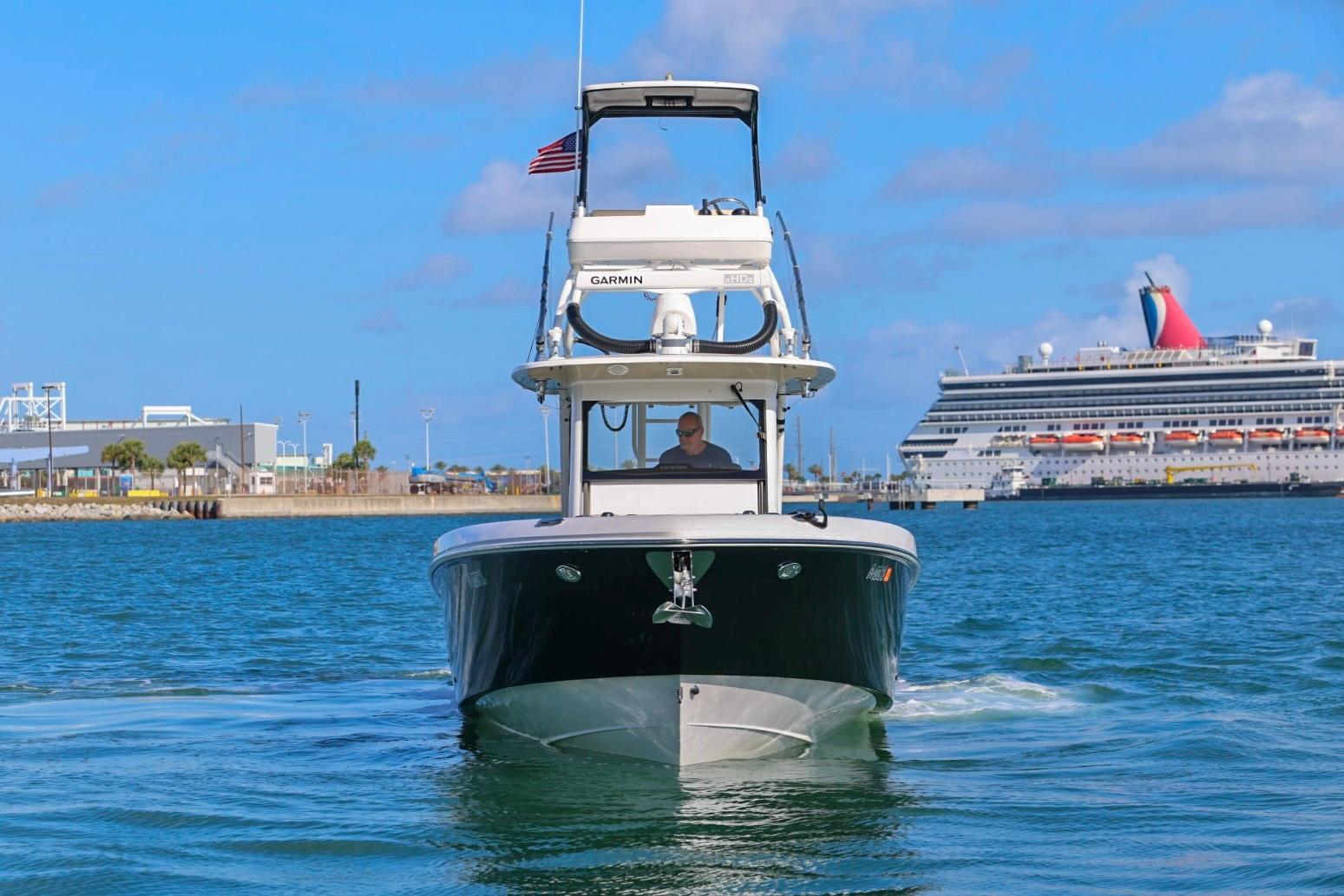 2017 Everglades 355 Center Console