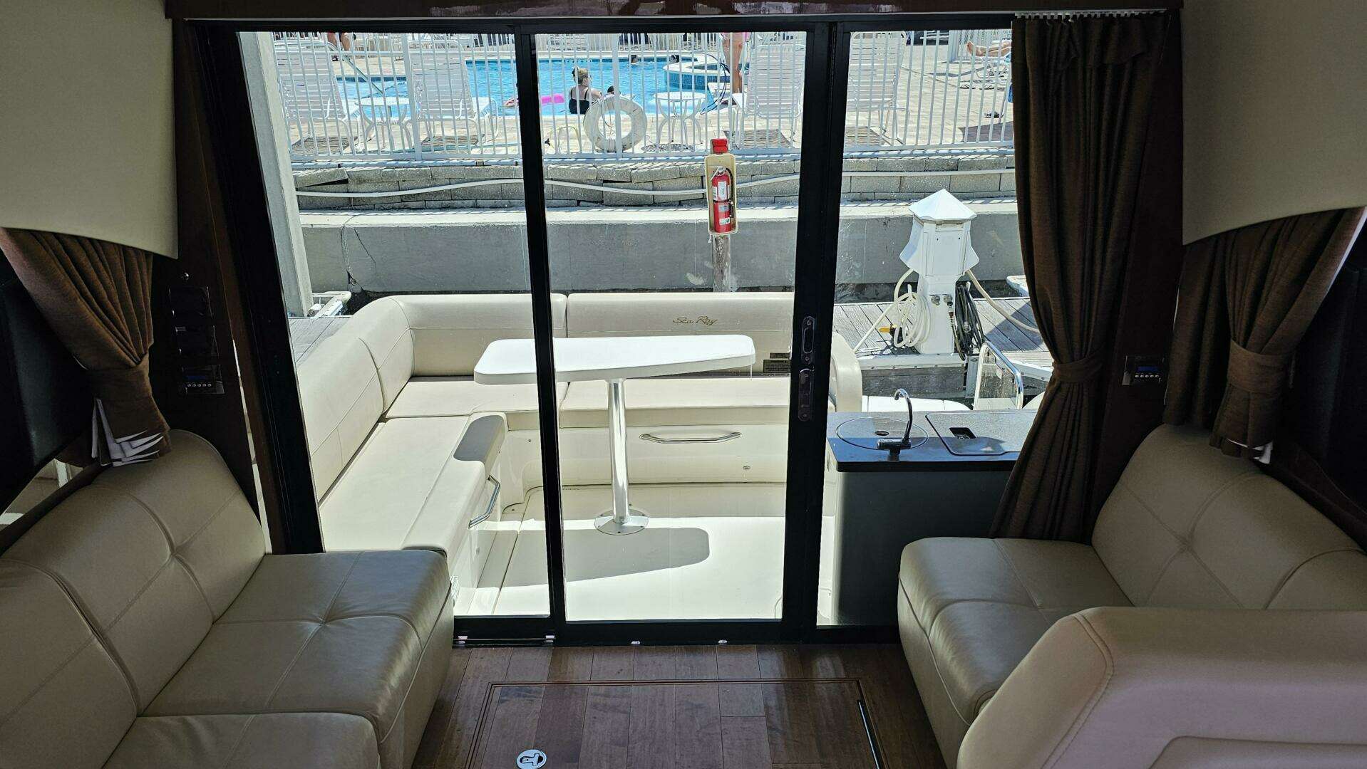 2016 Sea Ray — - Image 21