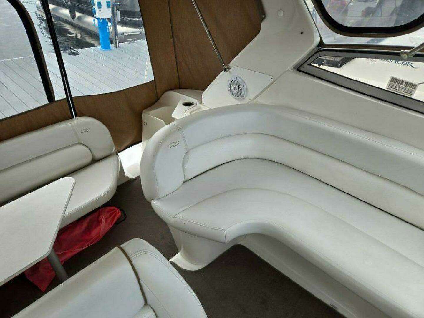 2003 Regal 2860 Commodore - Image 7