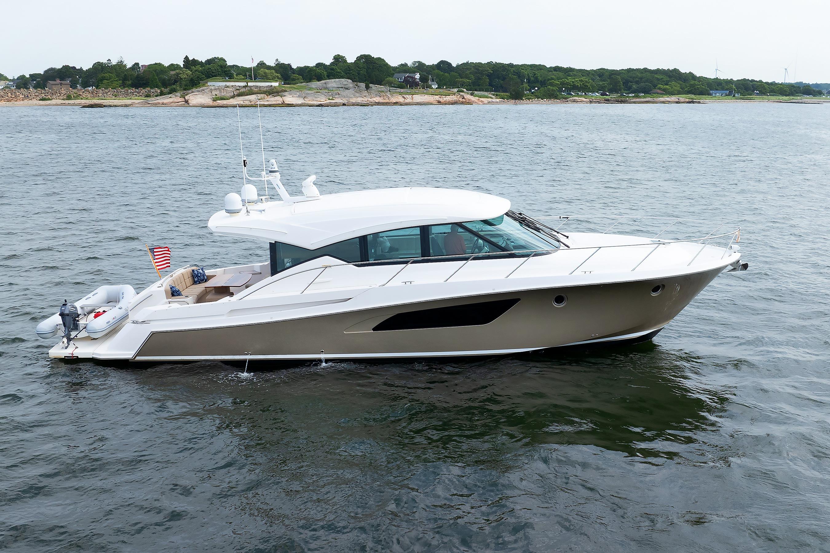 2014 Tiara Yachts 50 Coupe