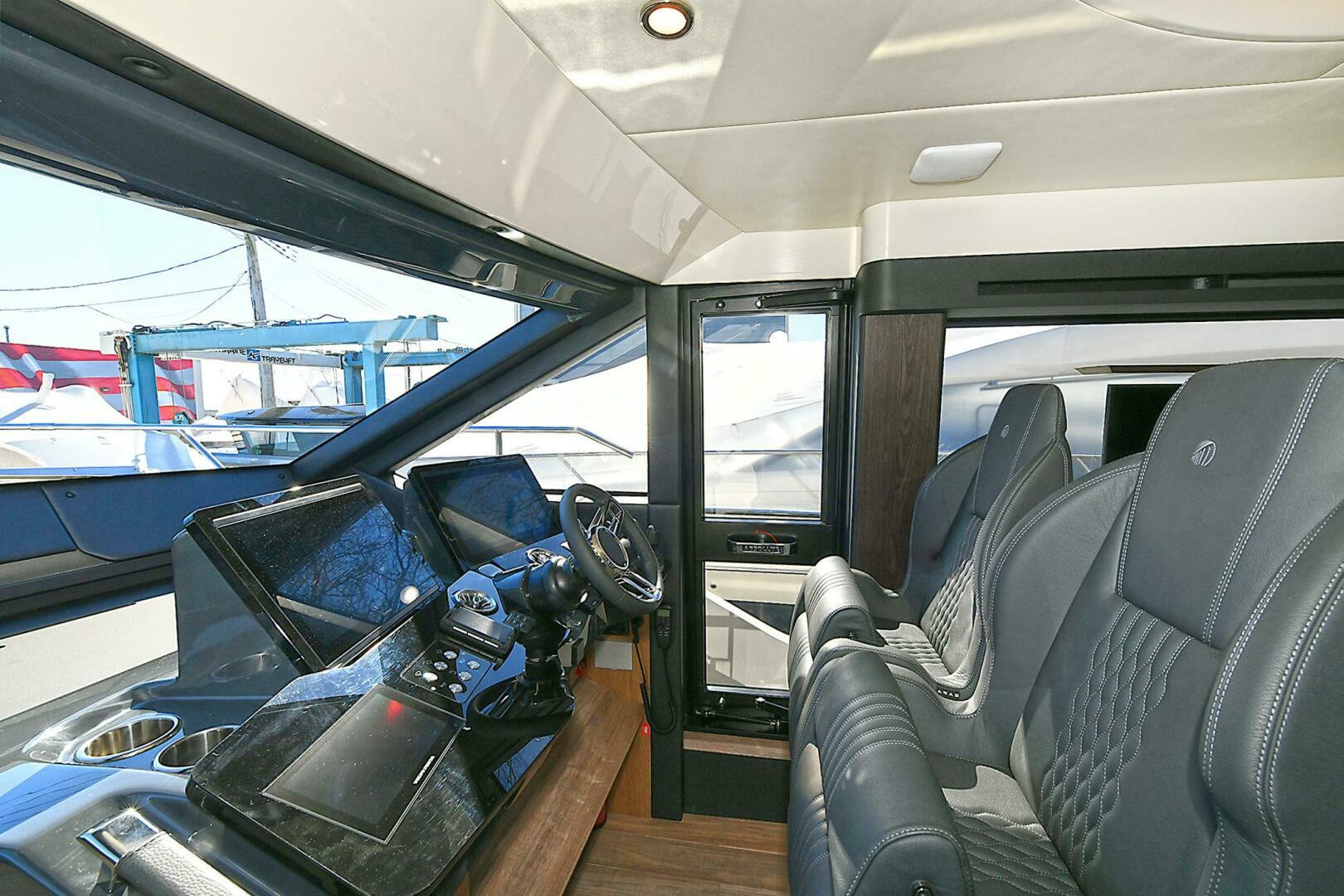 2027 Absolute 52 Fly - Image 35