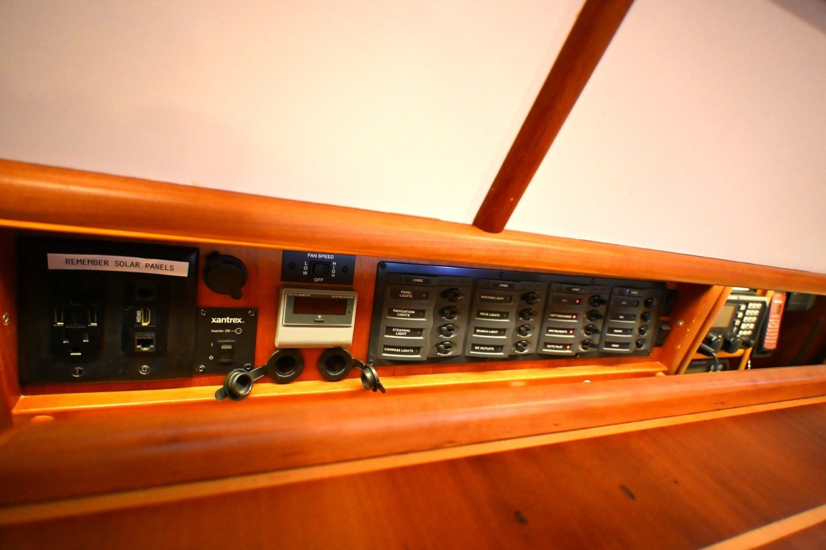 2006 Waterline 50 - Image 80