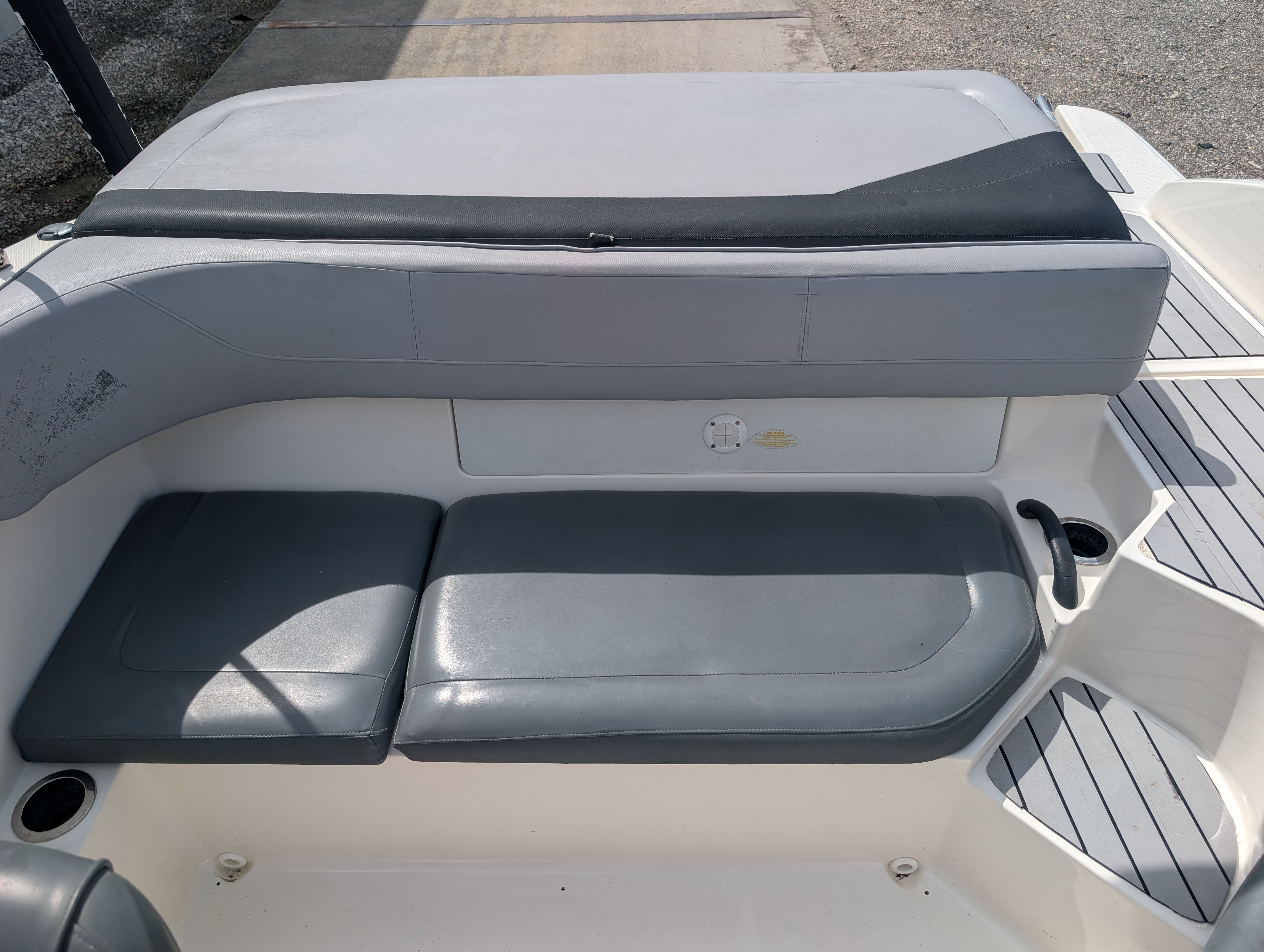 2016 SEA RAY 190 SPX - Image 23