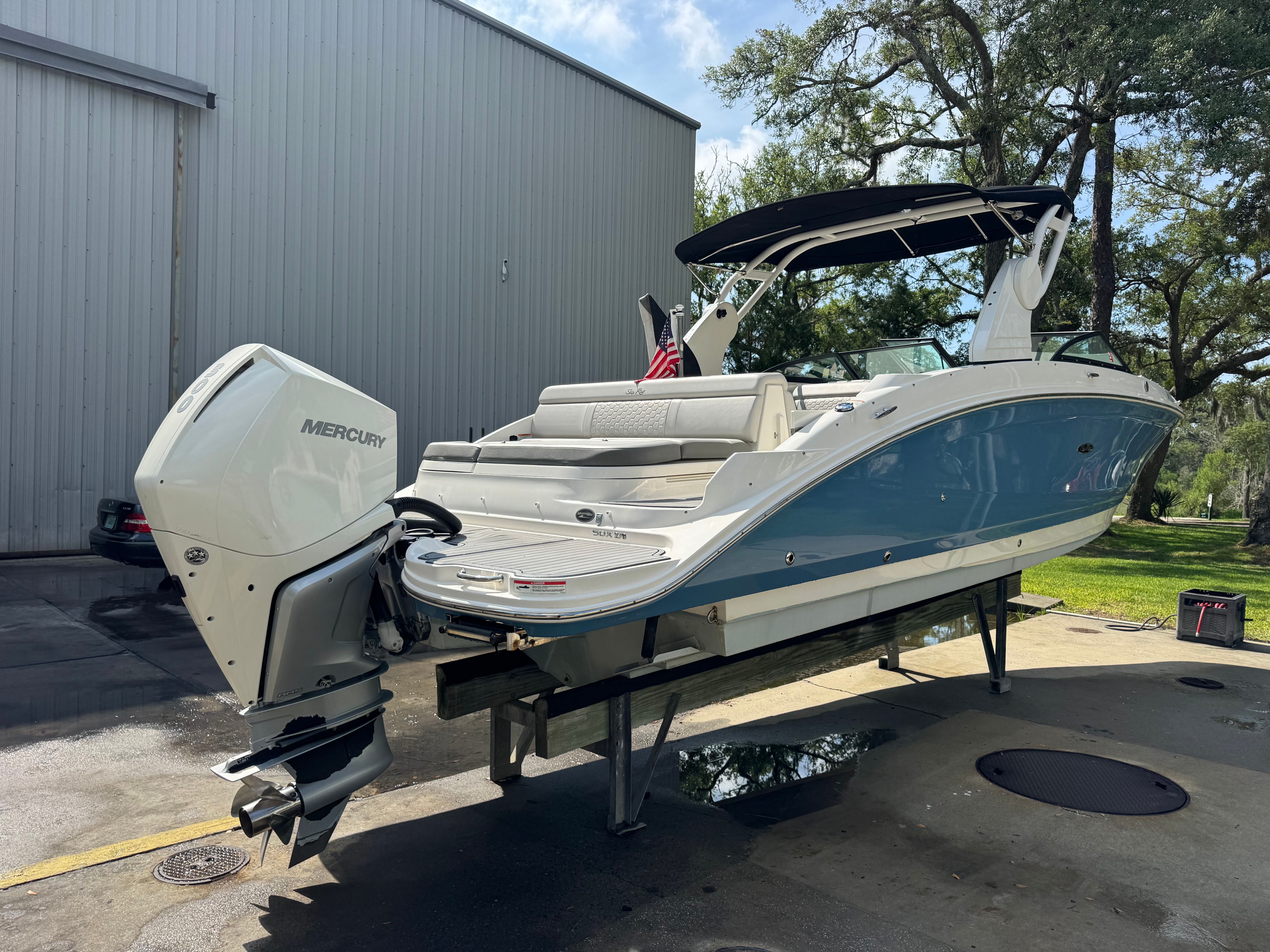 2020 Sea Ray SDX 270 Outboard boat with Mercury engine.