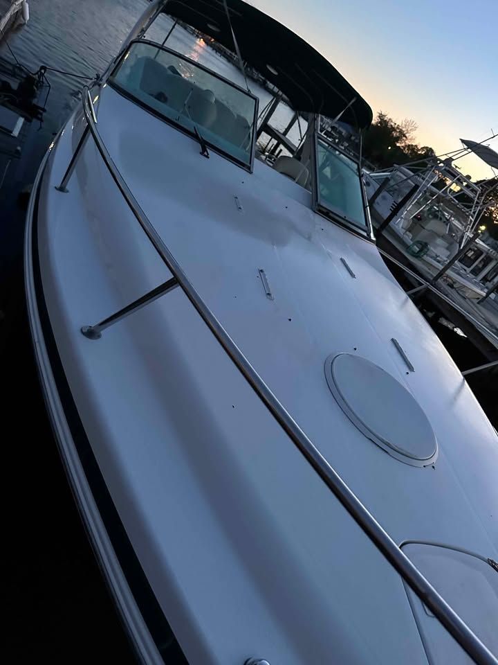 2001 Chris-Craft 308 Express Cruiser - 2