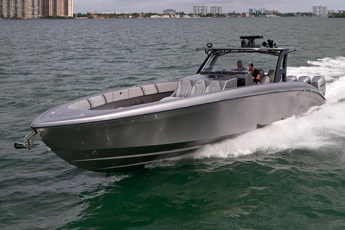 2019 Midnight Express 43 Open