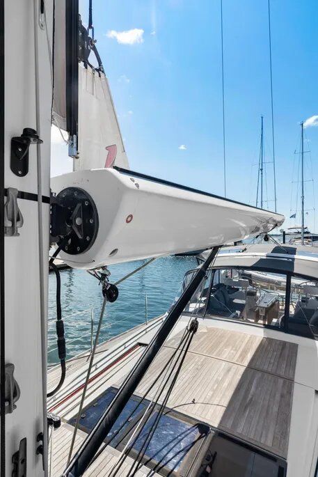 2016 Beneteau Oceanis 60 - 4