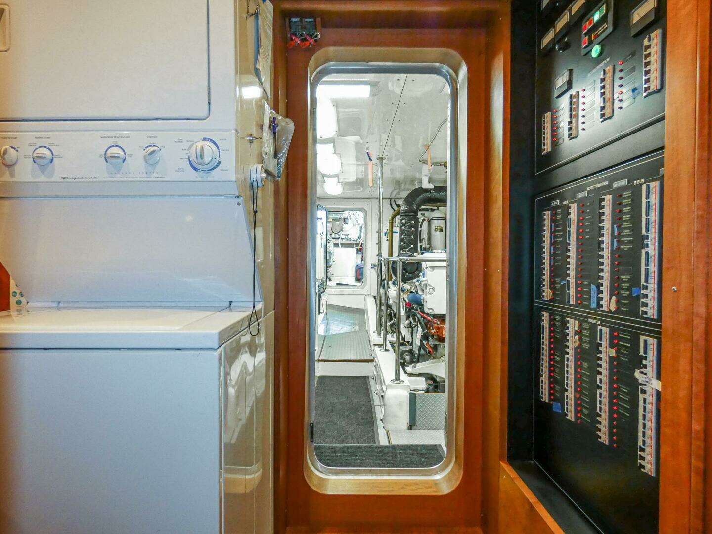 2017 Northern Marine Expedition Motor Yacht - Image 75