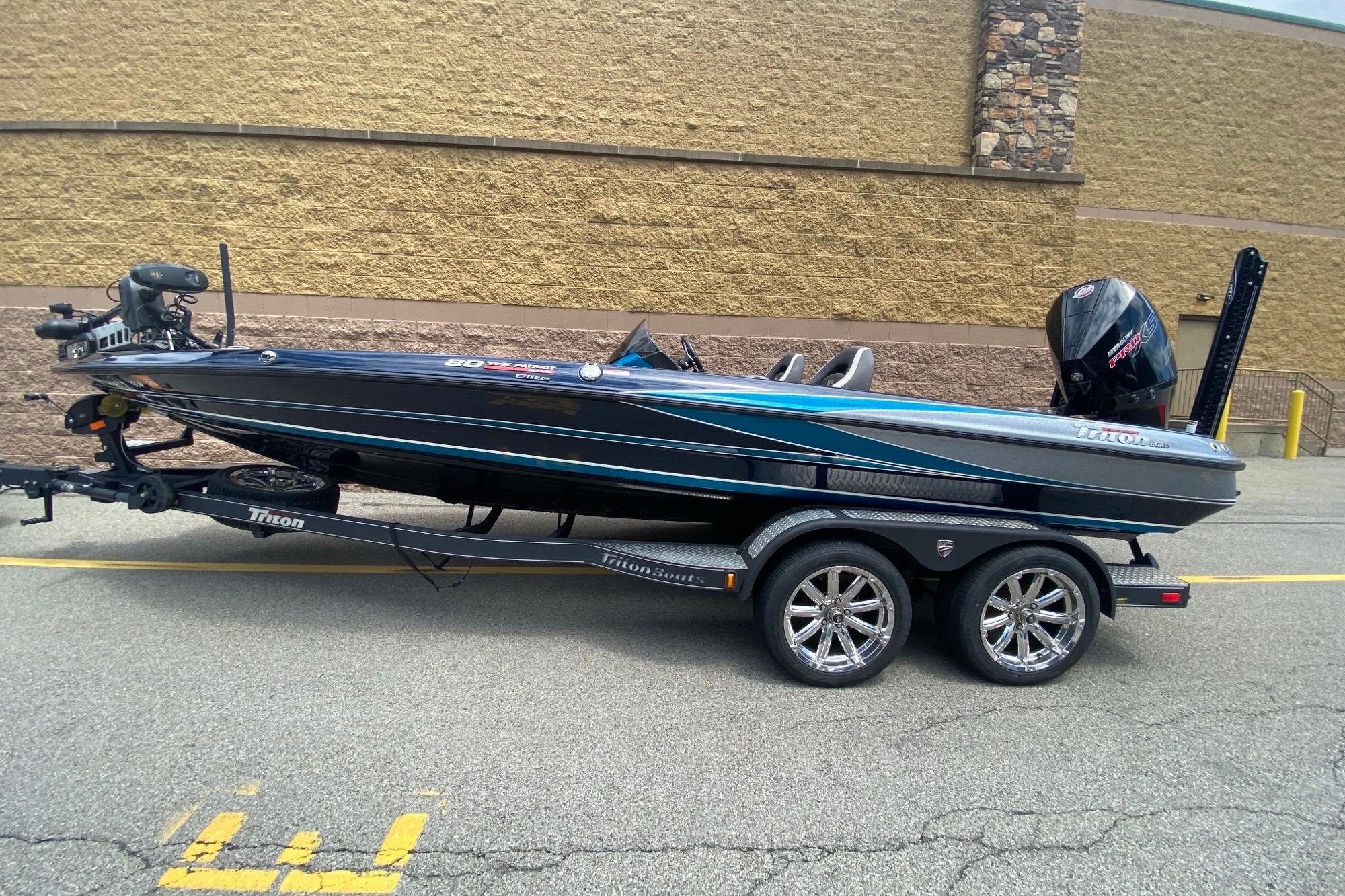 2020 Triton 20 TrX Patriot