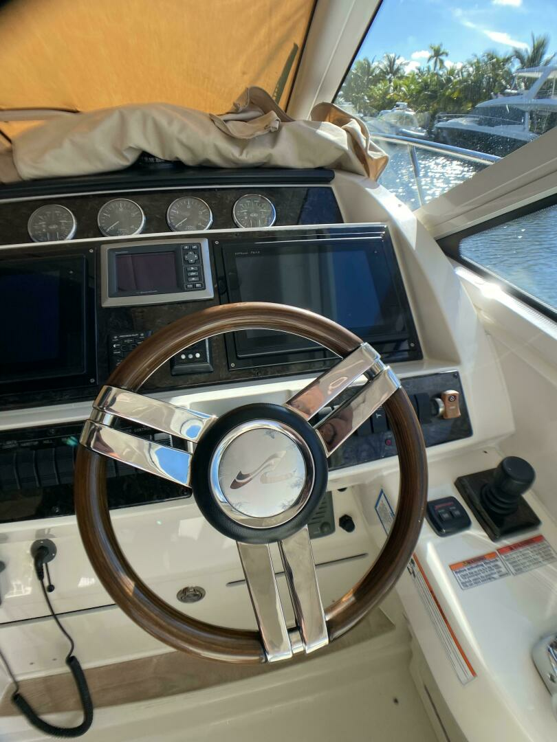 2010 Sea Ray 45 Sundancer - Image 37