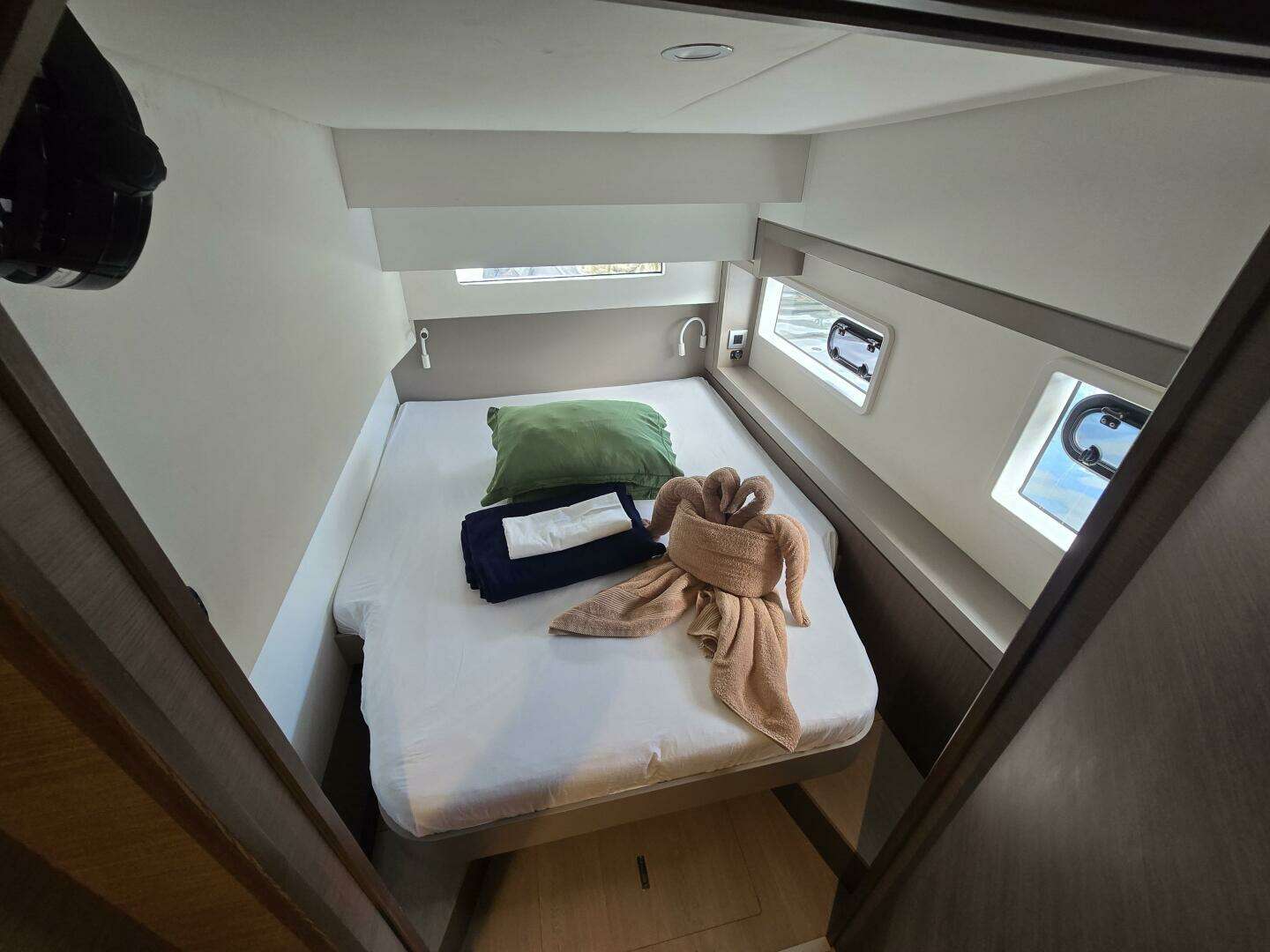2021 Bali 4.2 - Image 22