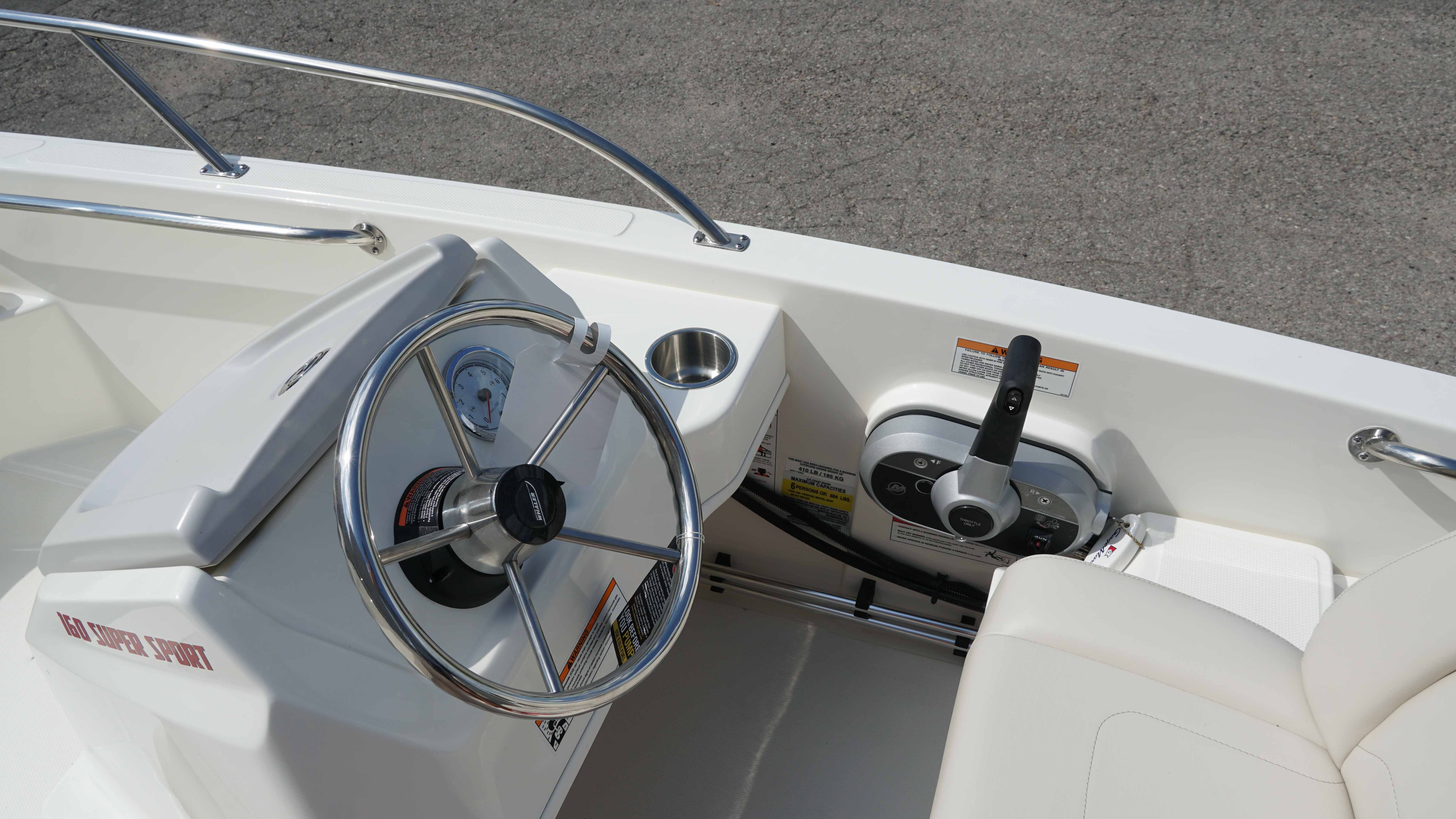 2025 Boston Whaler 160 Super Sport - 7