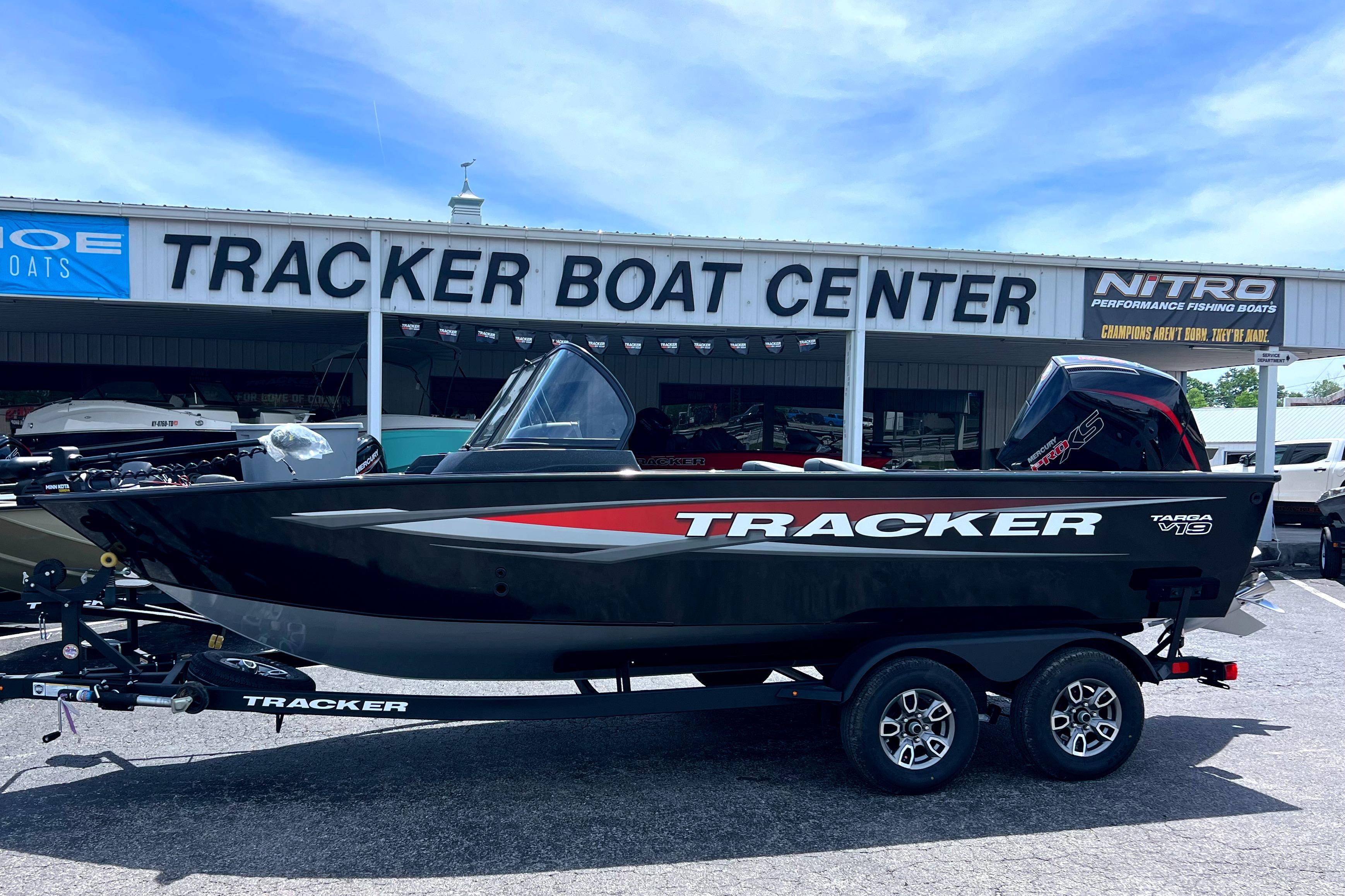 2026 Tracker Targa V-19 Combo