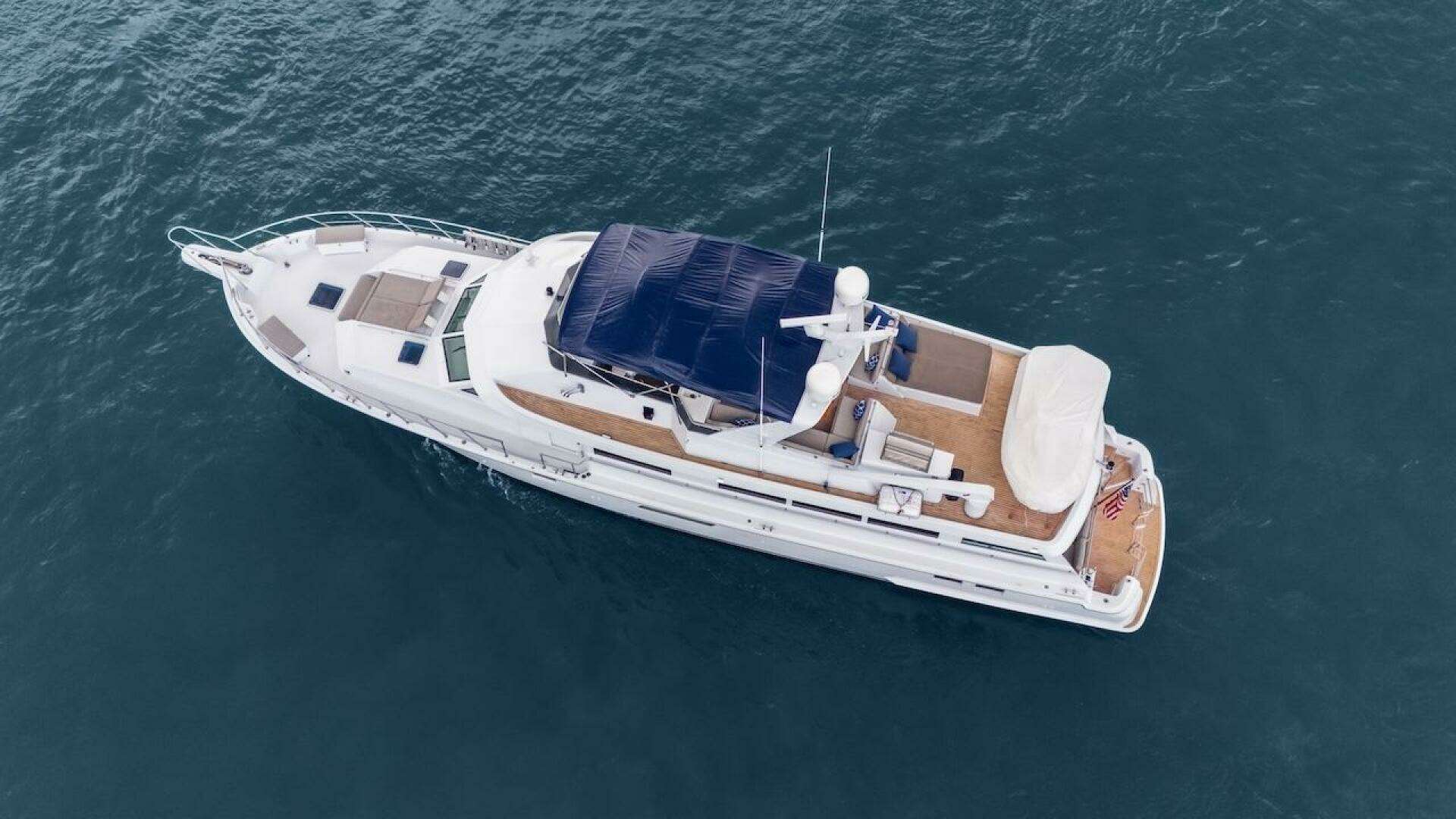 1998 Hatteras Sport Deck - Image 6