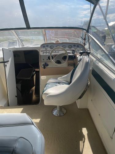 1997 Rinker Fiesta Vee - 18